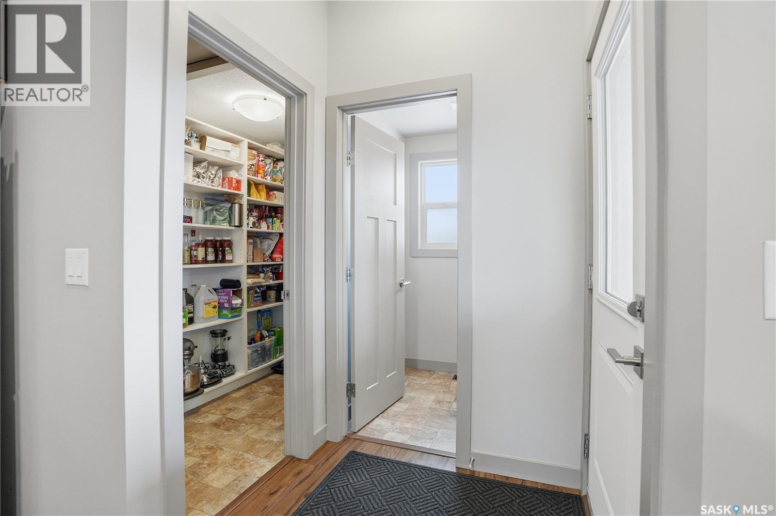 234 Maningas Bend, Saskatoon, SK - Indoor Photo Showing Other Room