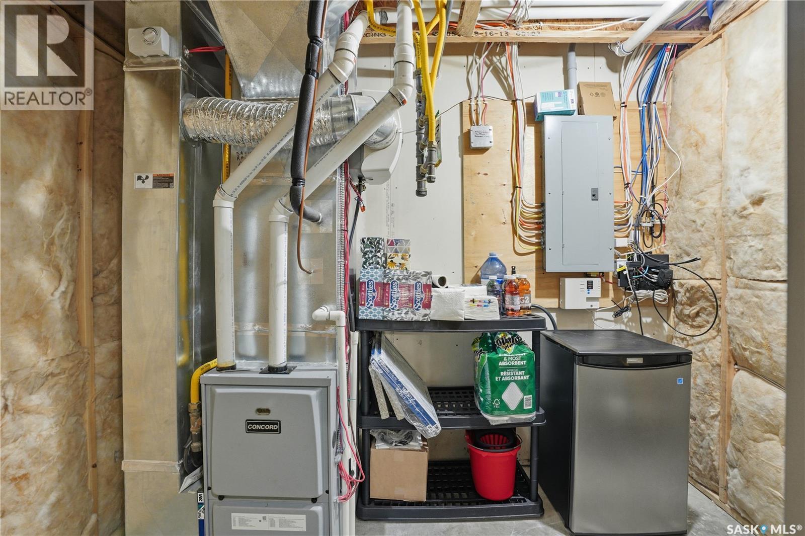 234 Maningas Bend, Saskatoon, SK - Indoor Photo Showing Basement