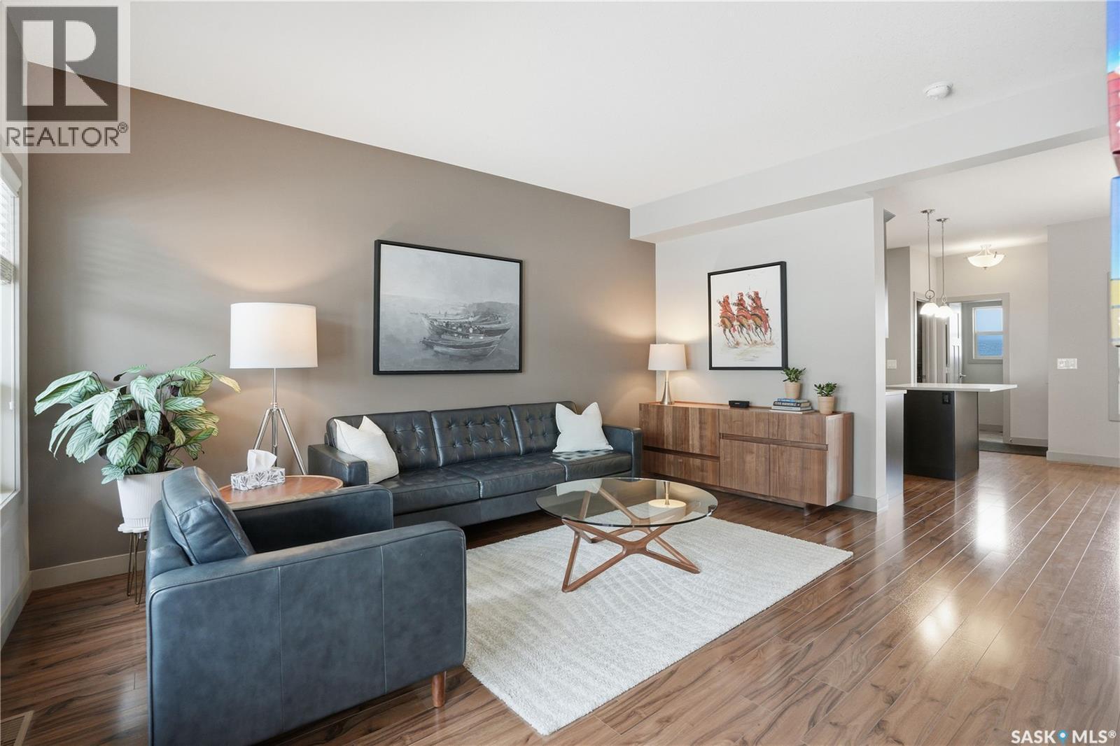 234 Maningas Bend, Saskatoon, SK - Indoor Photo Showing Living Room