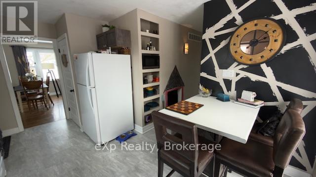 Dinette, kitchen. - 1043 9 Highway, South Bruce, ON - Indoor