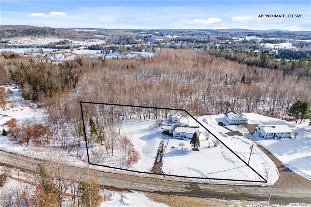 75 Route 105, Southampton, NB