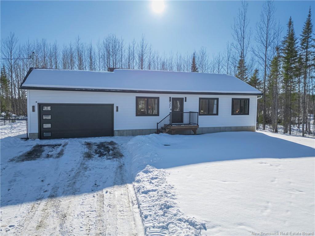 37 Berry Dr, Rusagonis, NB