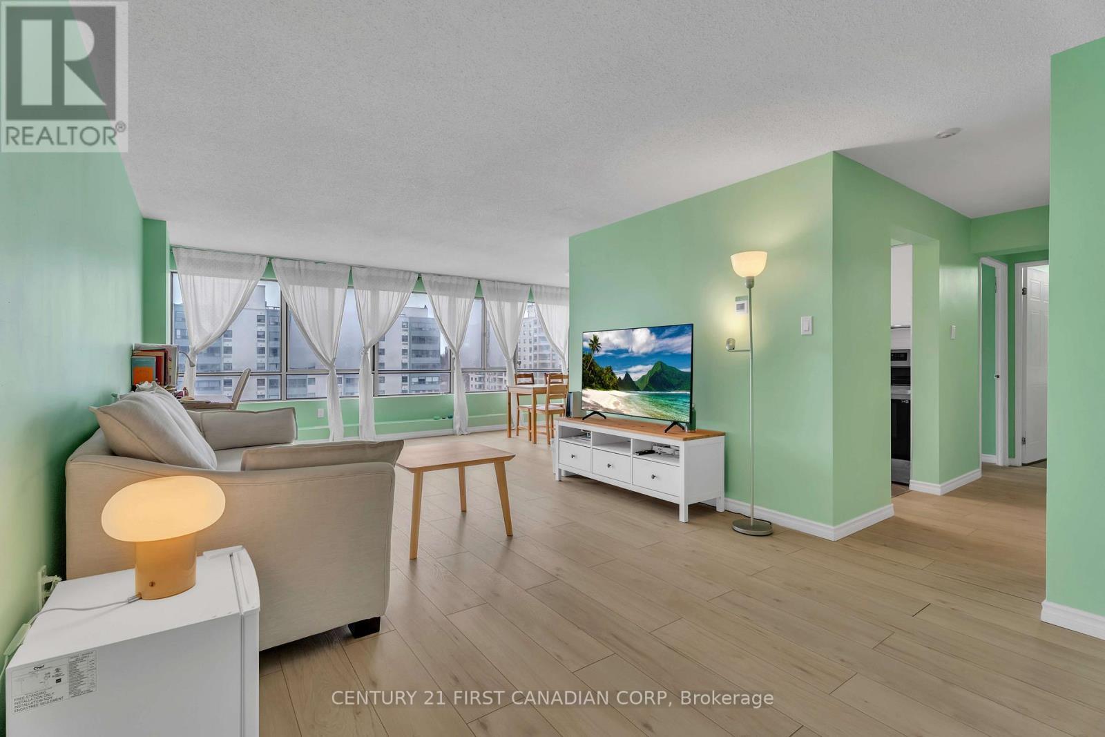 912 - 570 Proudfoot Lane, London North (North N), ON - Indoor