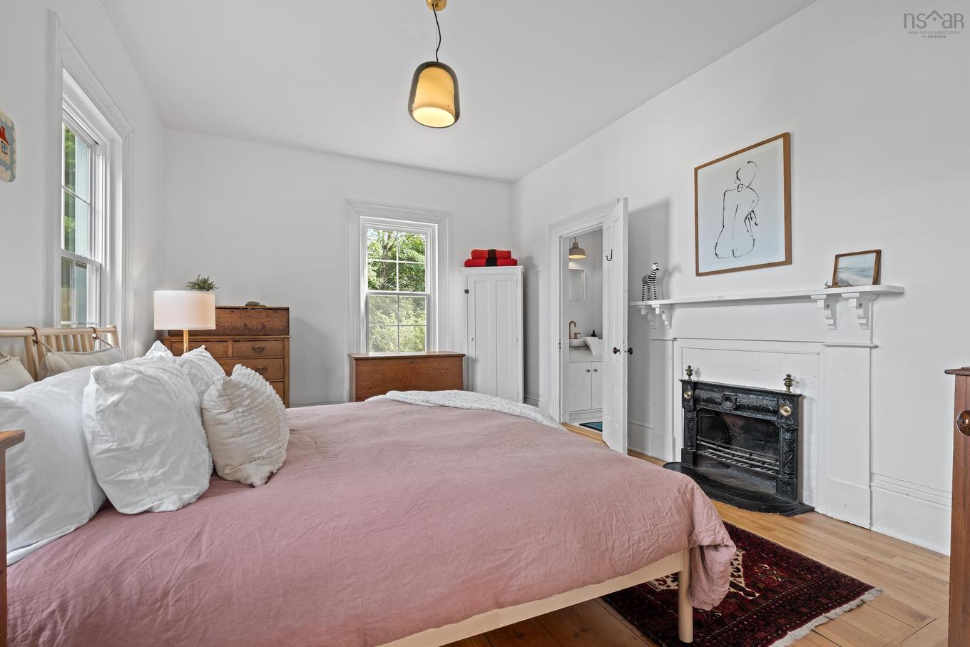 57 Old Falls Road, Liverpool, NS