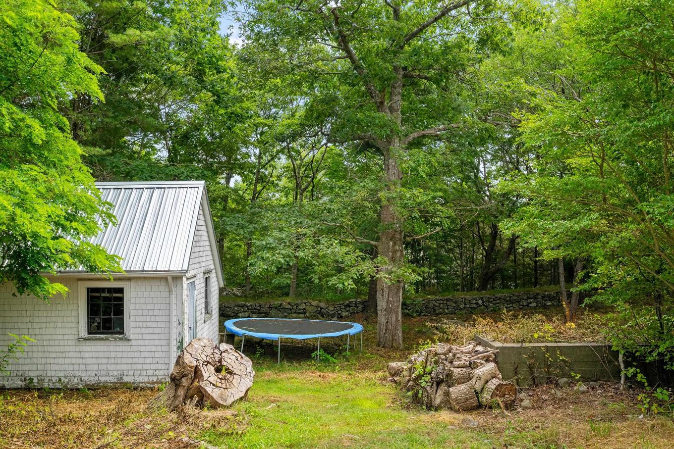 57 Old Falls Road, Liverpool, NS