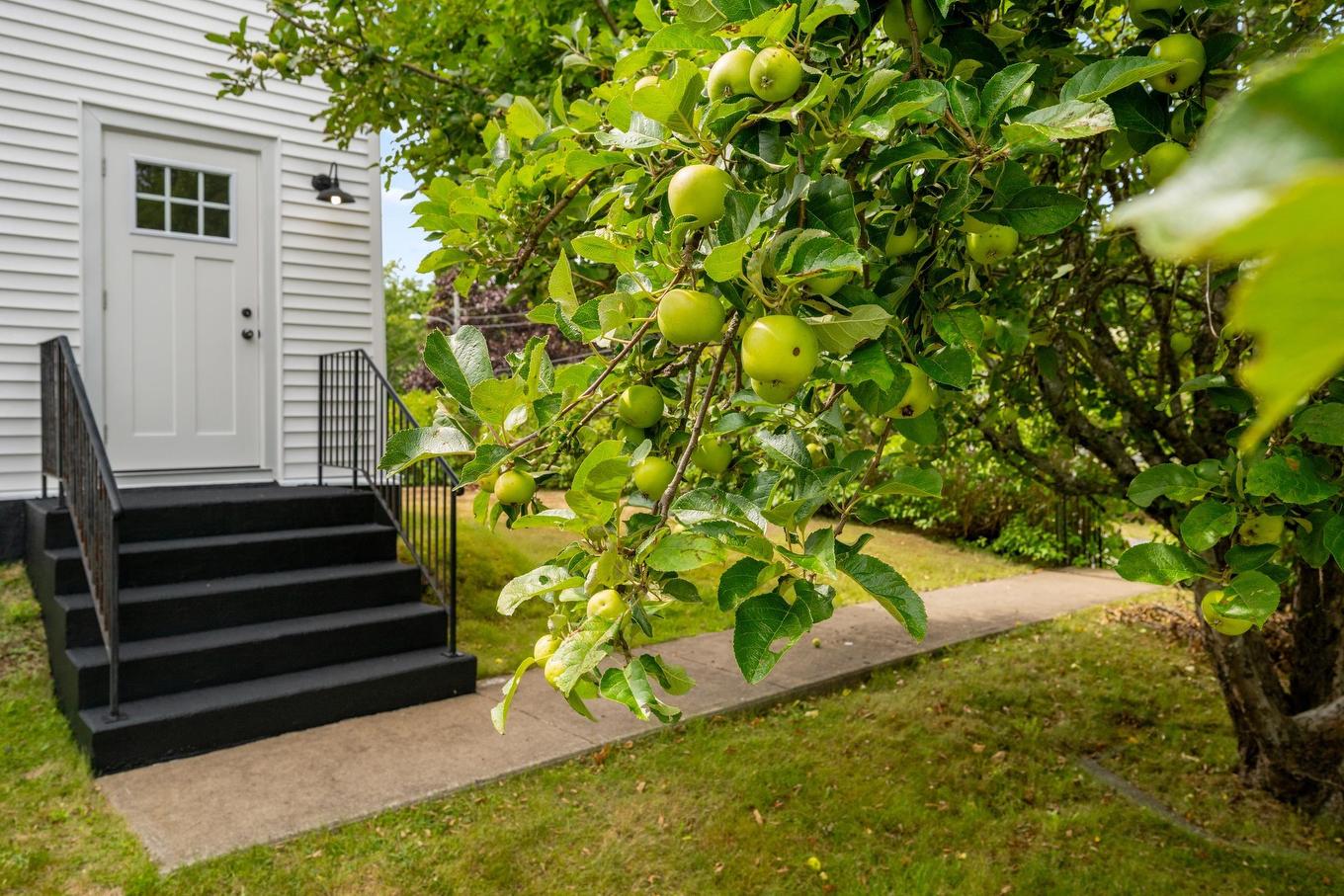 57 Old Falls Road, Liverpool, NS