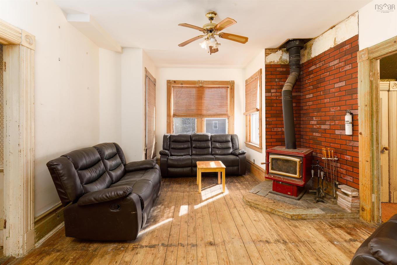 5 Feltzen South Road, Bayport, NS