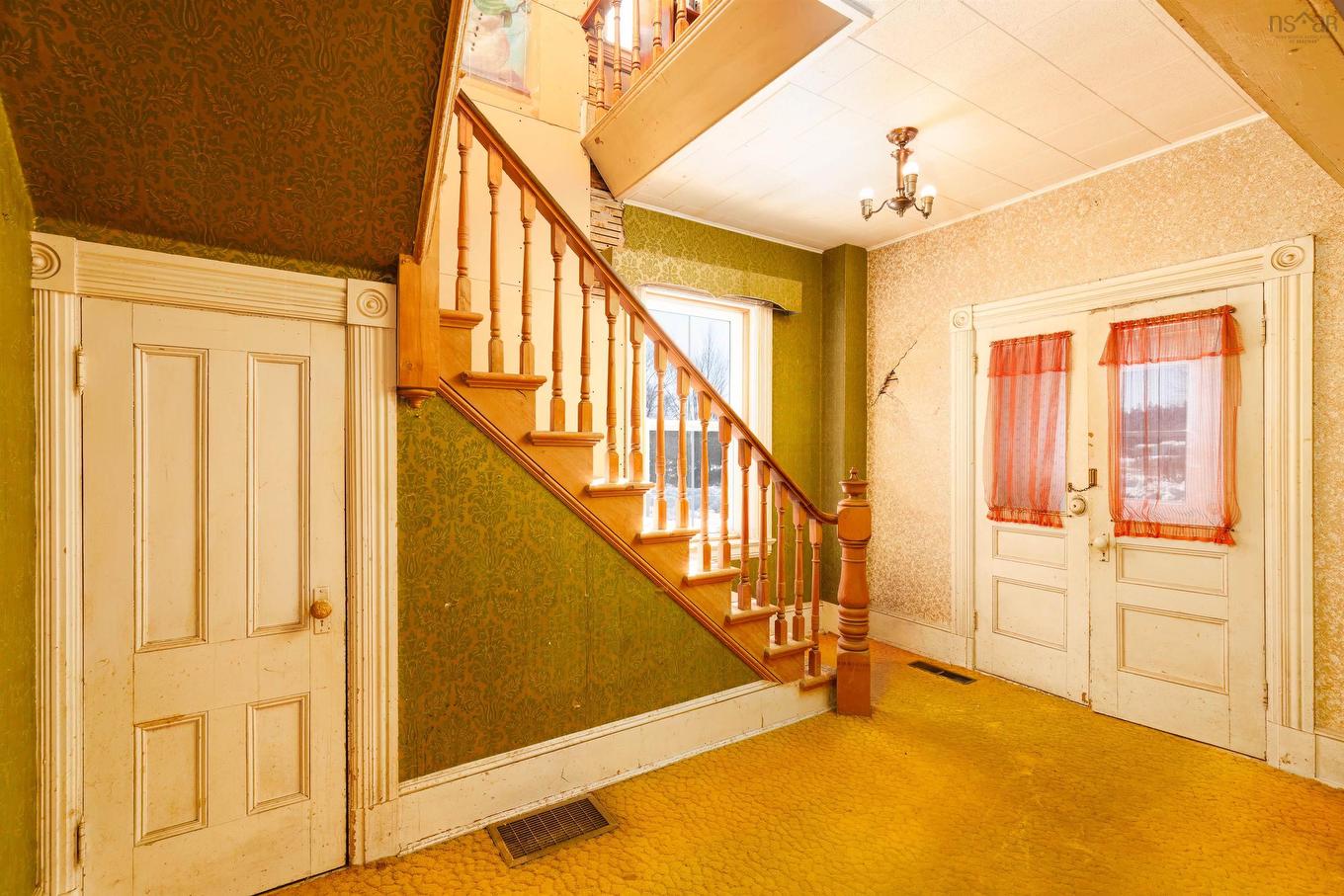 5 Feltzen South Road, Bayport, NS