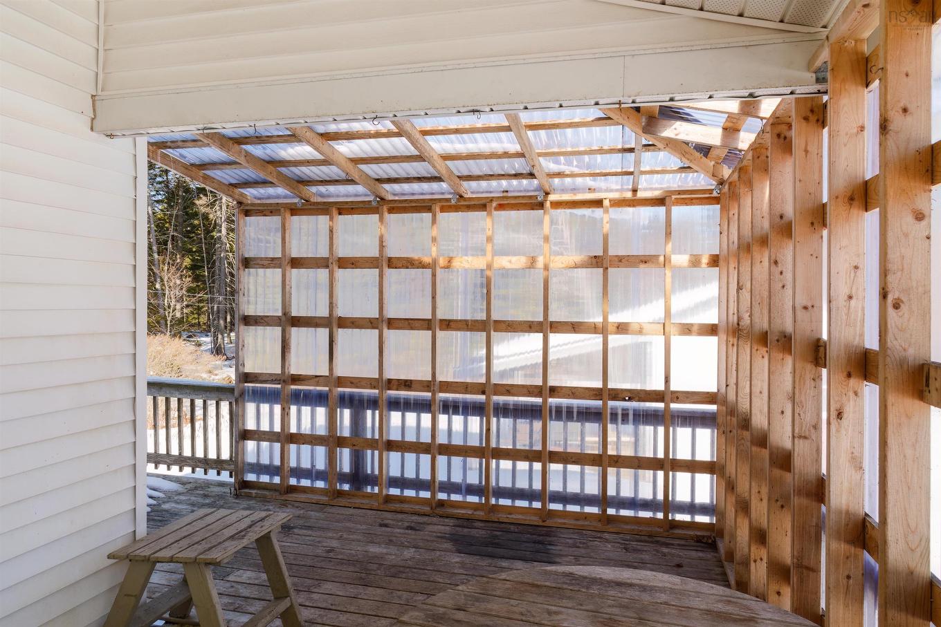 5 Feltzen South Road, Bayport, NS