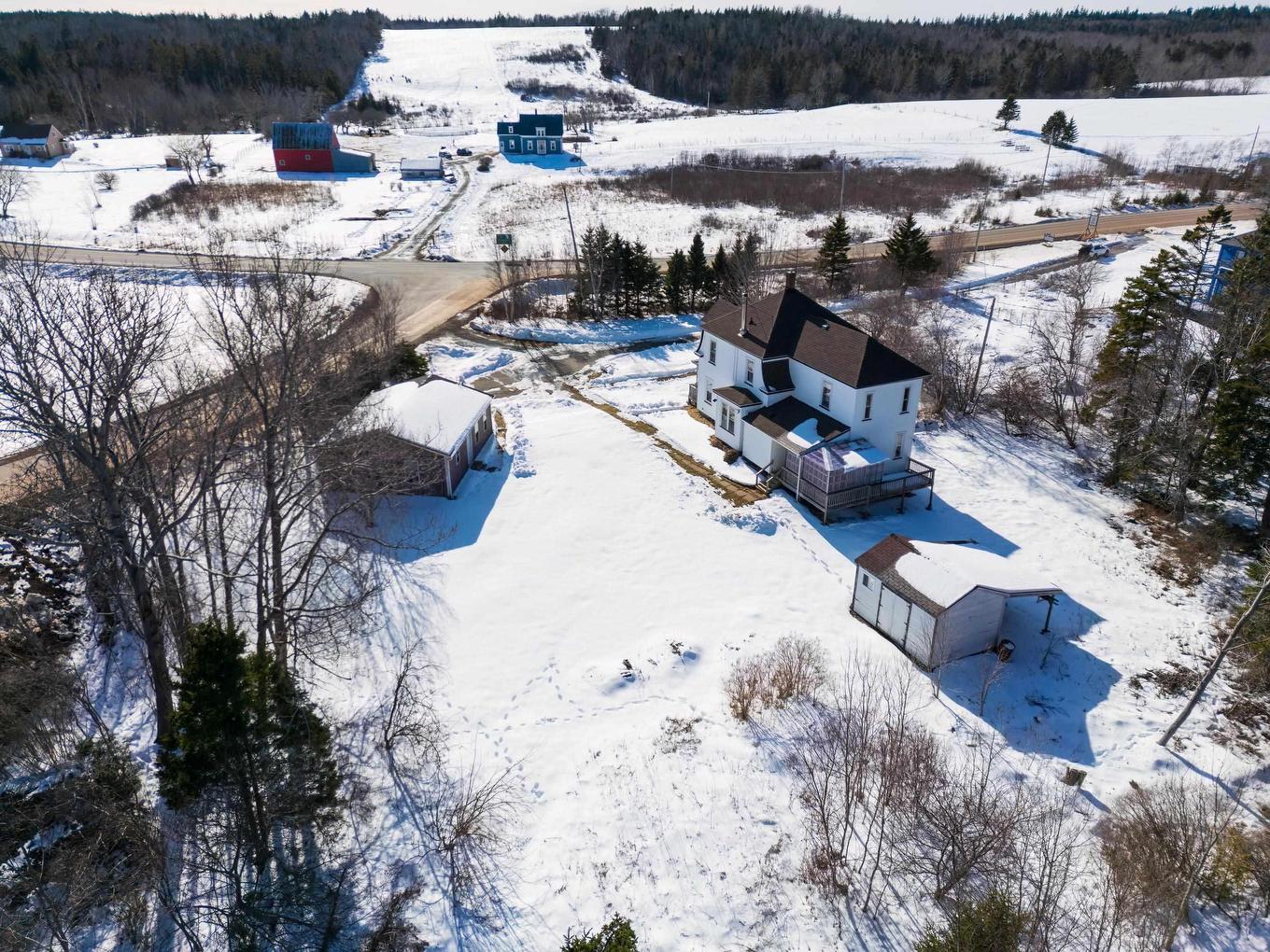 5 Feltzen South Road, Bayport, NS