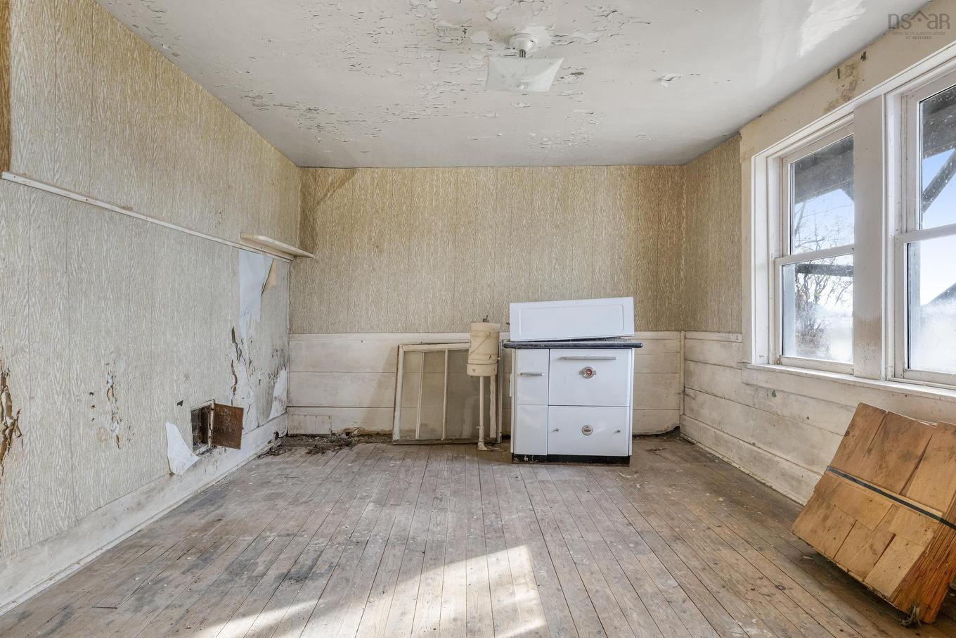 200 Montague Street, Lunenburg, NS