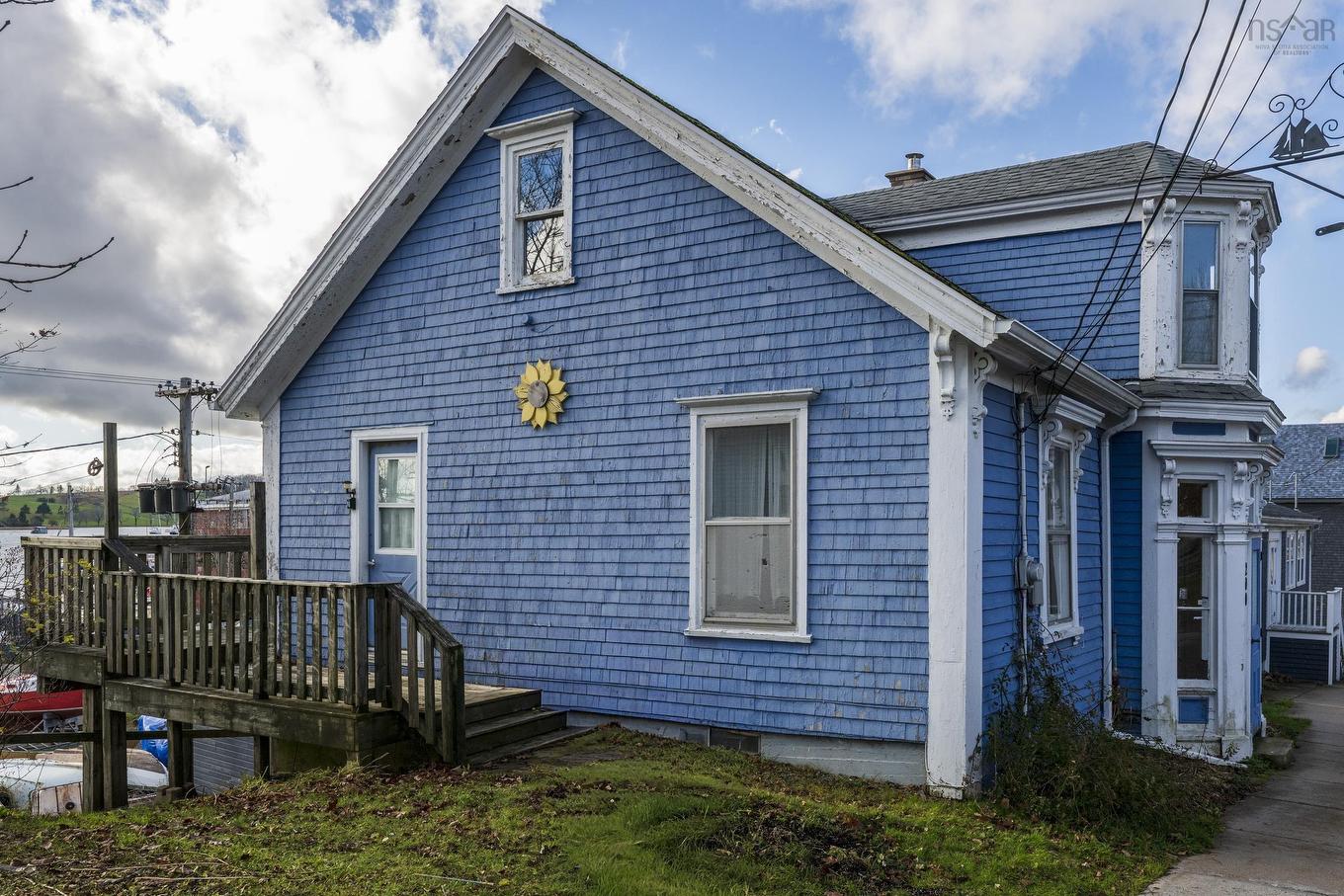 200 Montague Street, Lunenburg, NS