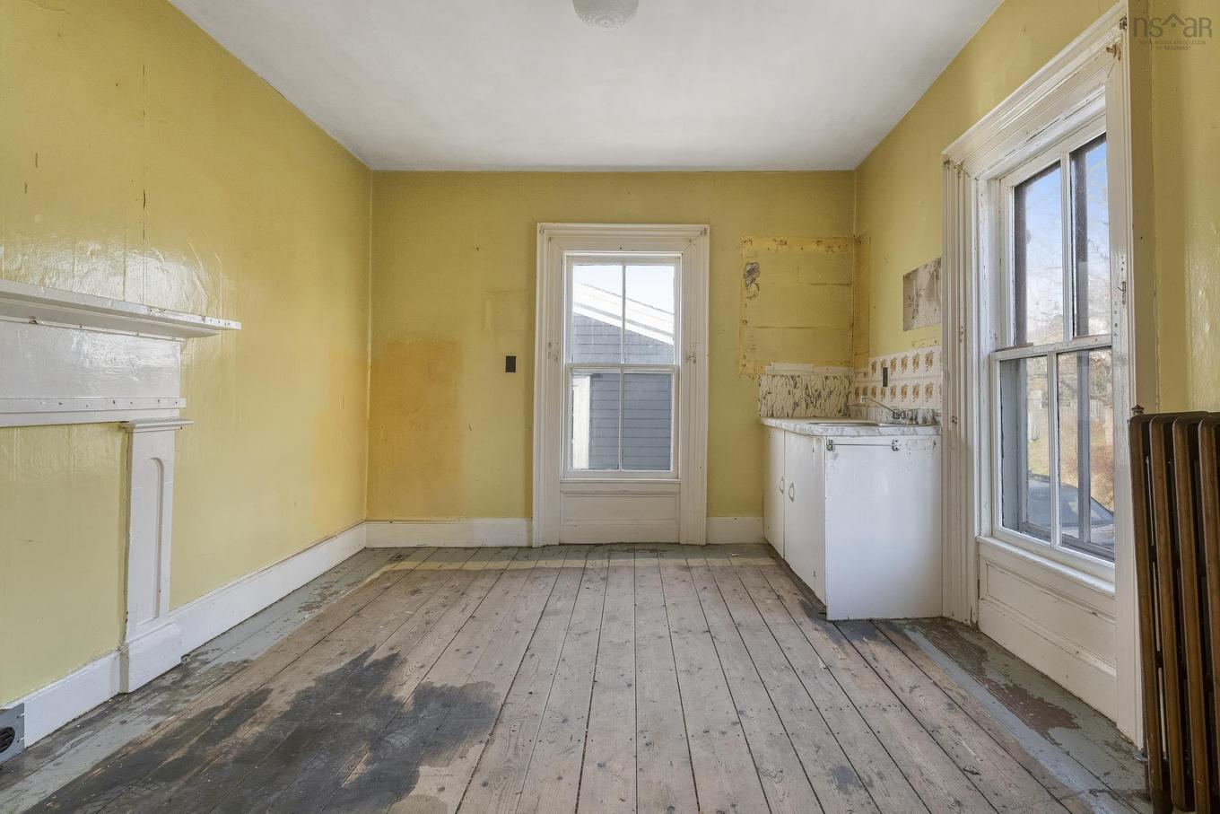 200 Montague Street, Lunenburg, NS