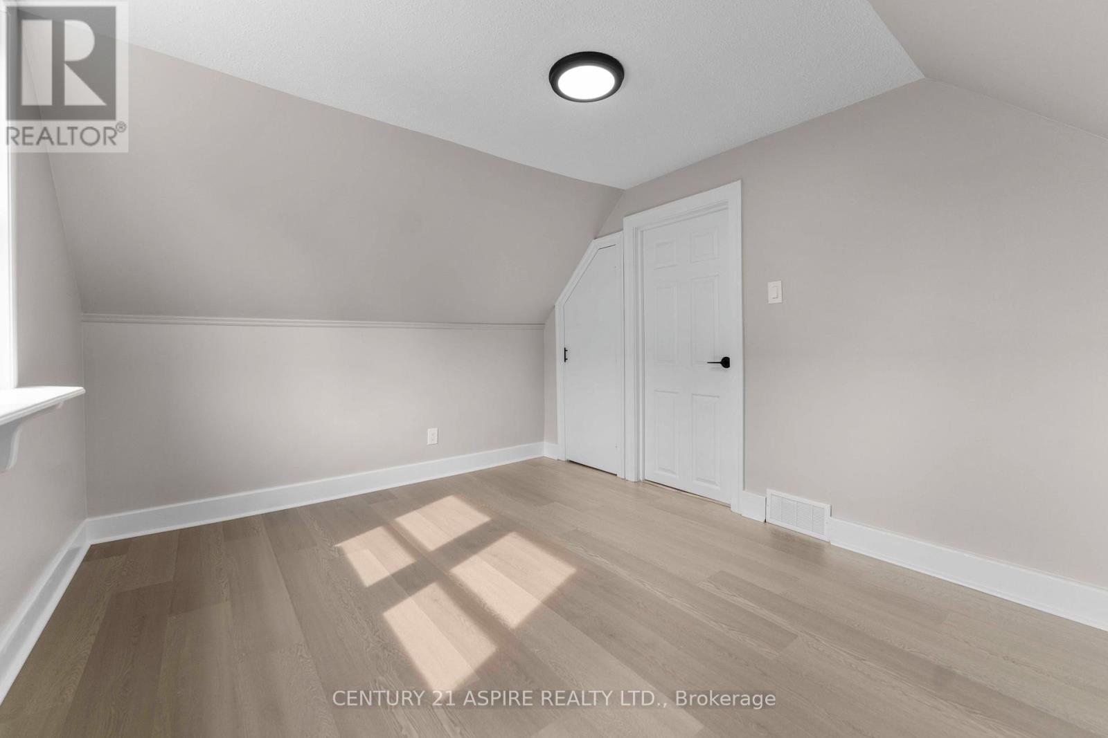 332 Alfred Street, Pembroke, ON - Indoor Photo Showing Other Room