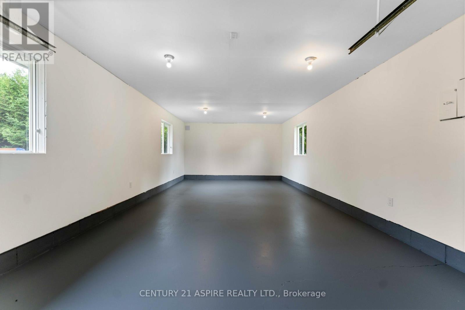 332 Alfred Street, Pembroke, ON - Indoor Photo Showing Other Room