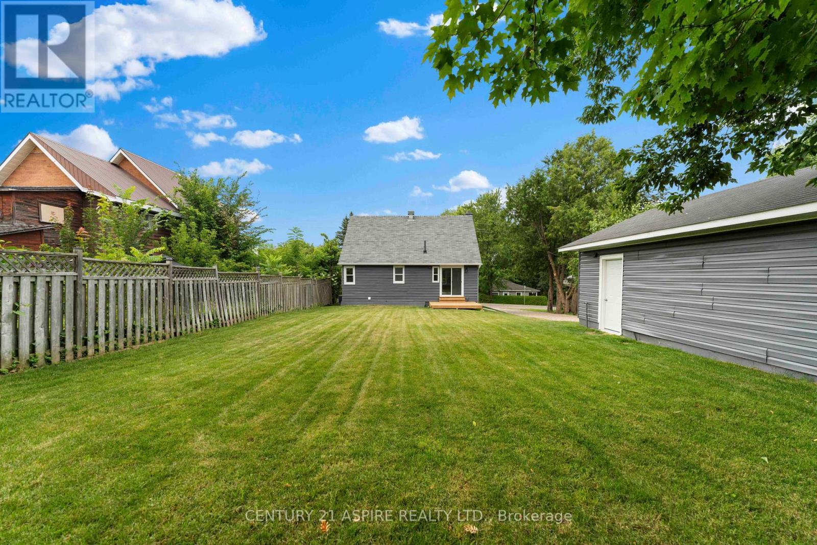 332 Alfred Street, Pembroke, ON - Outdoor