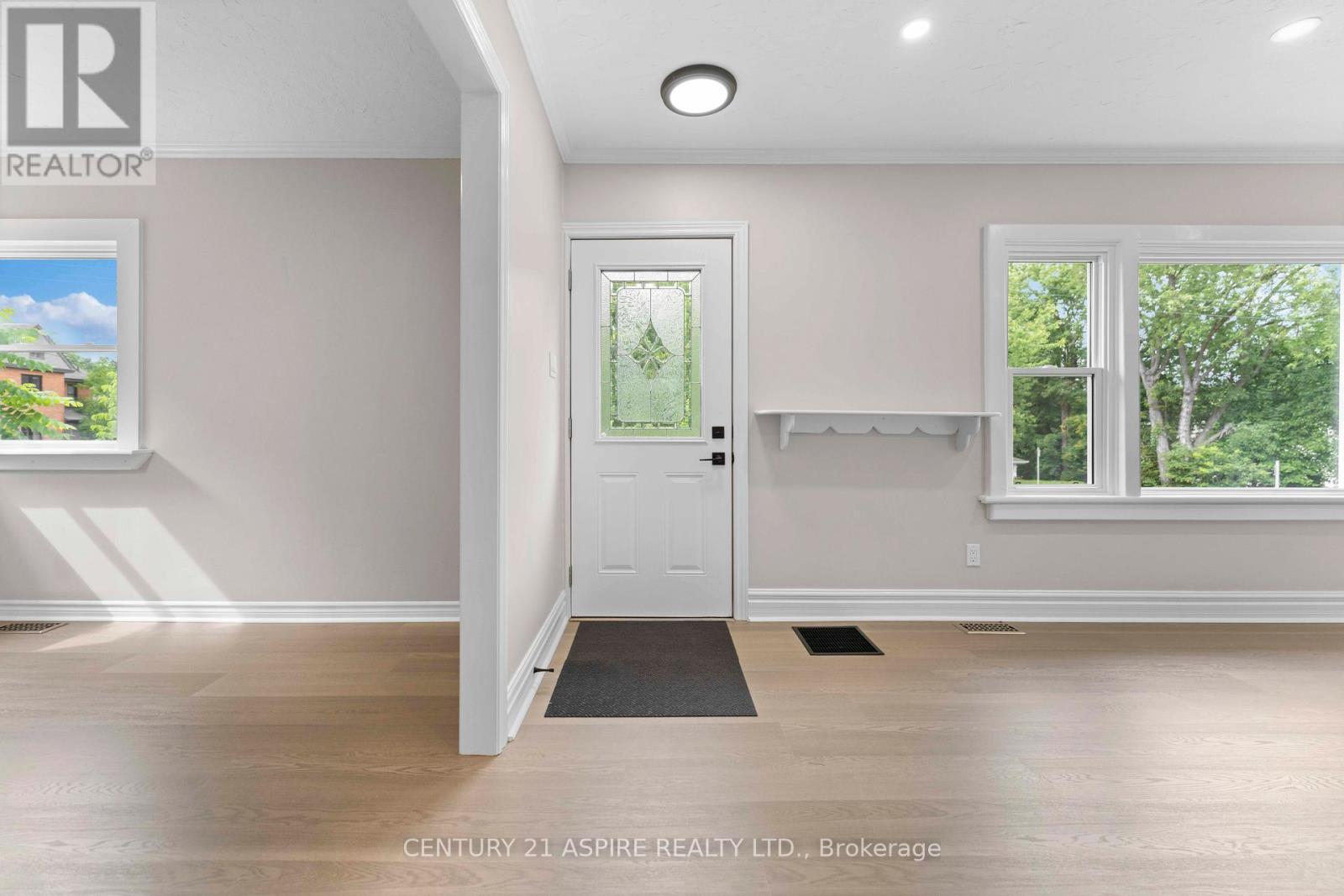 332 Alfred Street, Pembroke, ON - Indoor Photo Showing Other Room