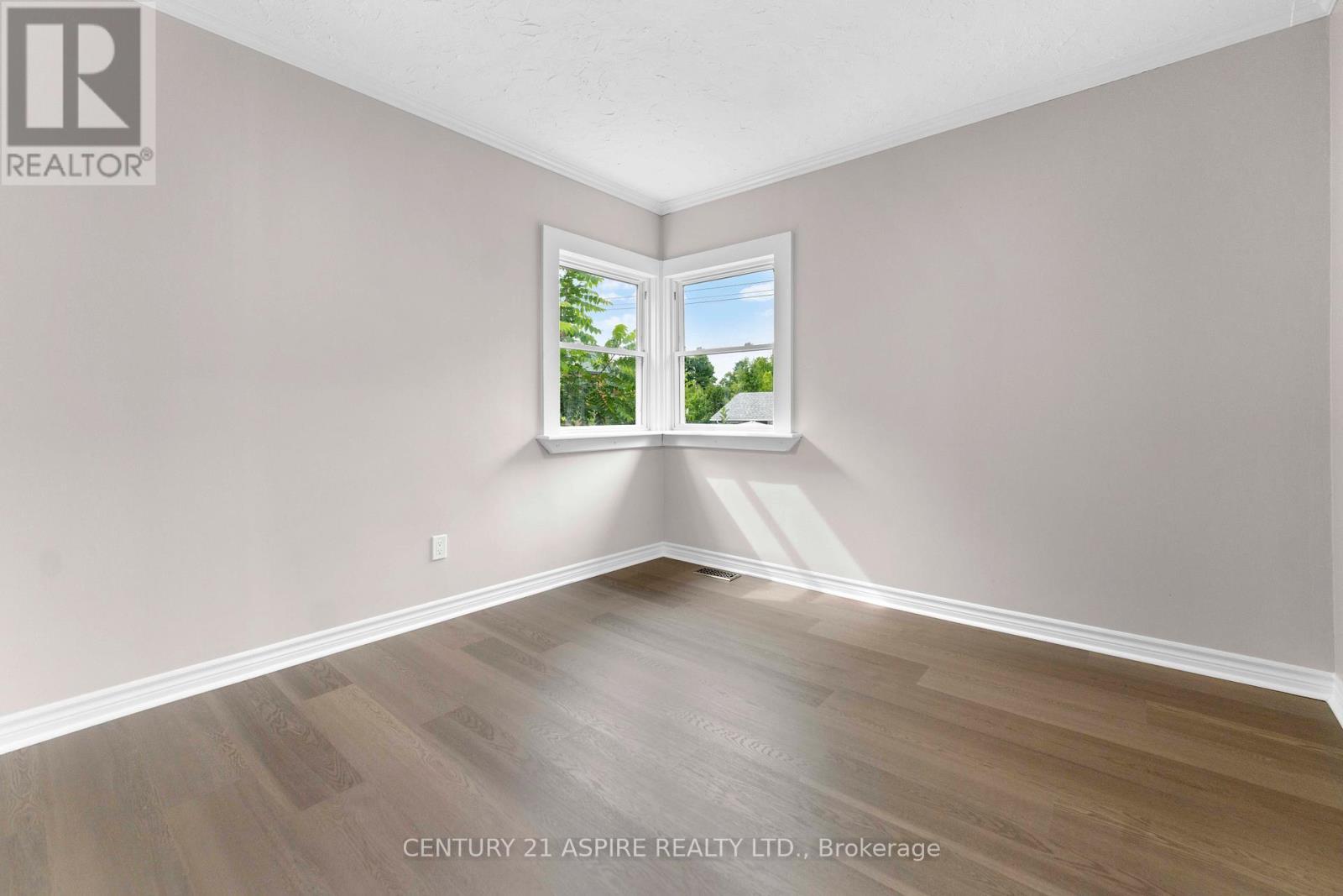 332 Alfred Street, Pembroke, ON - Indoor Photo Showing Other Room