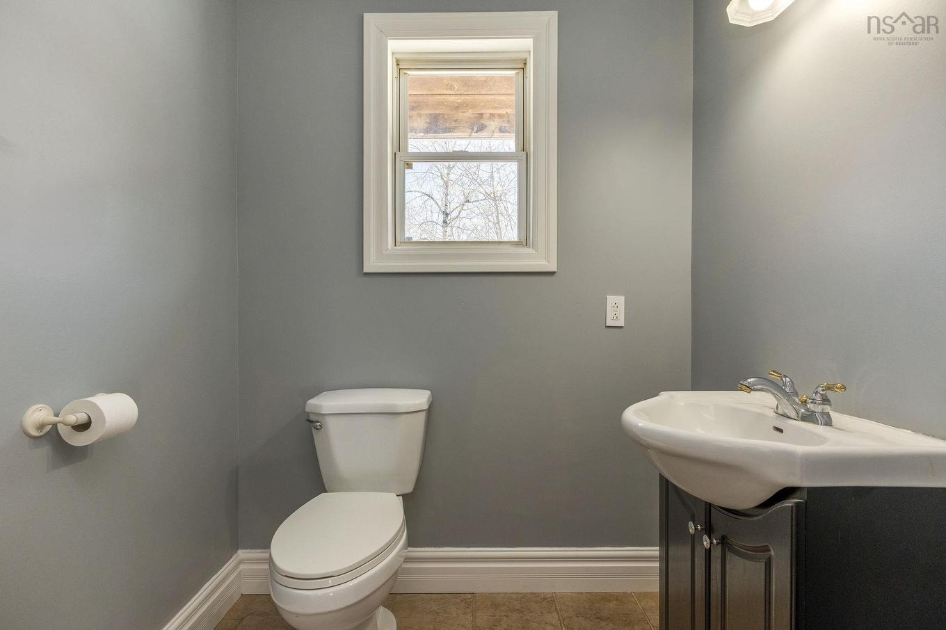 2 Oldham Rd, Enfield, NS