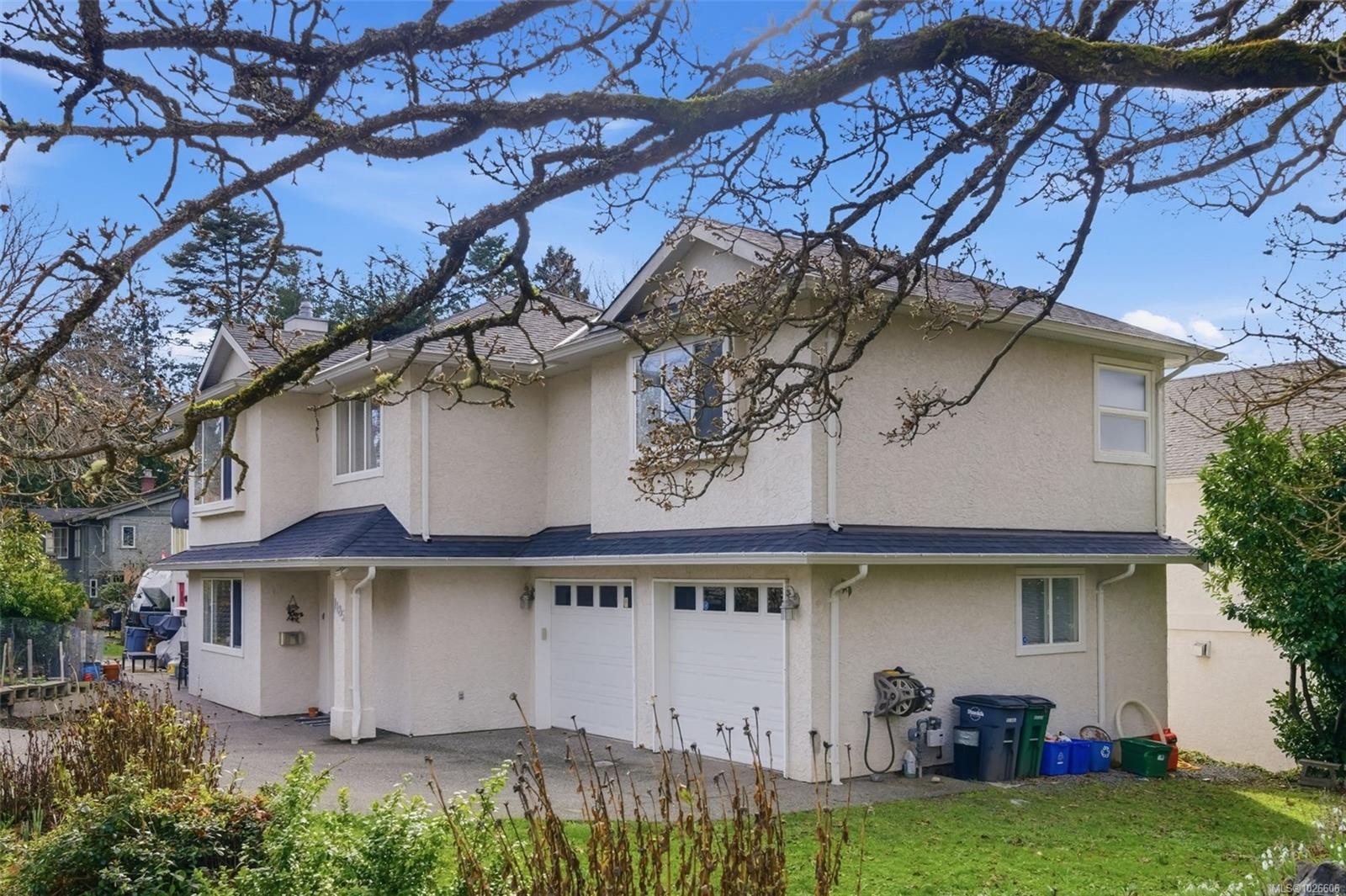 1185 Rock St, Saanich, BC