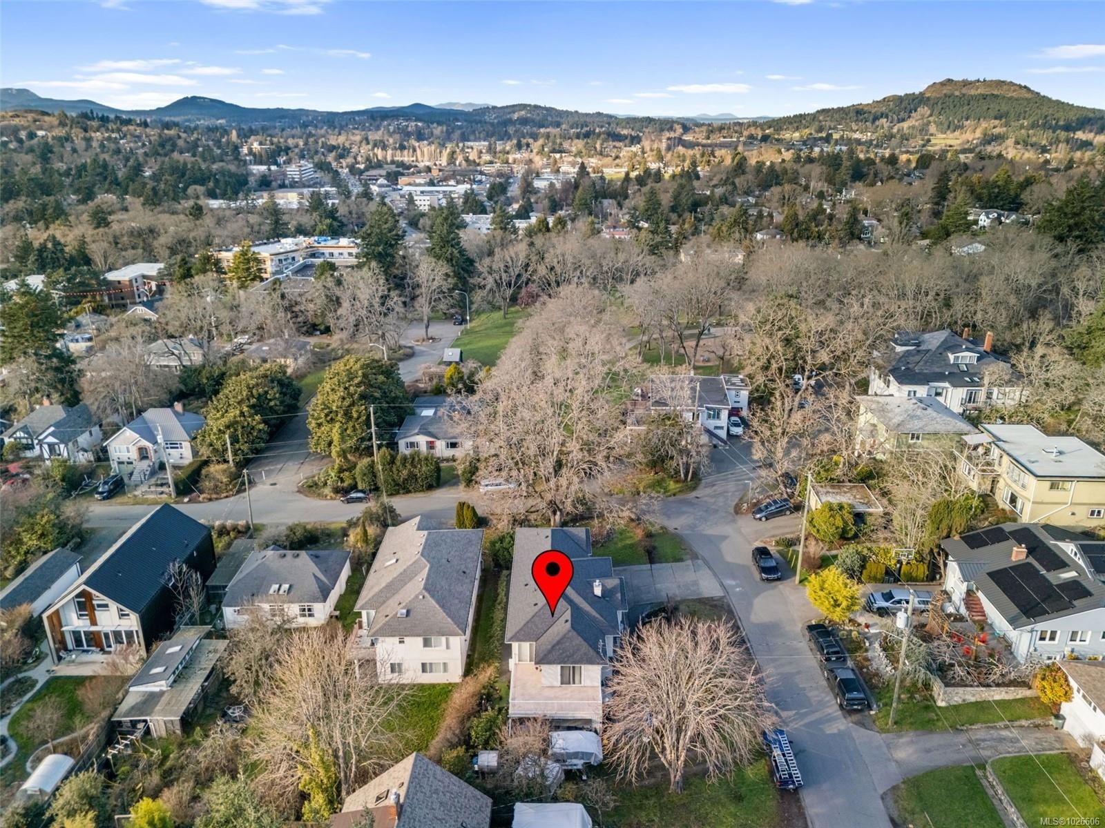 1185 Rock St, Saanich, BC