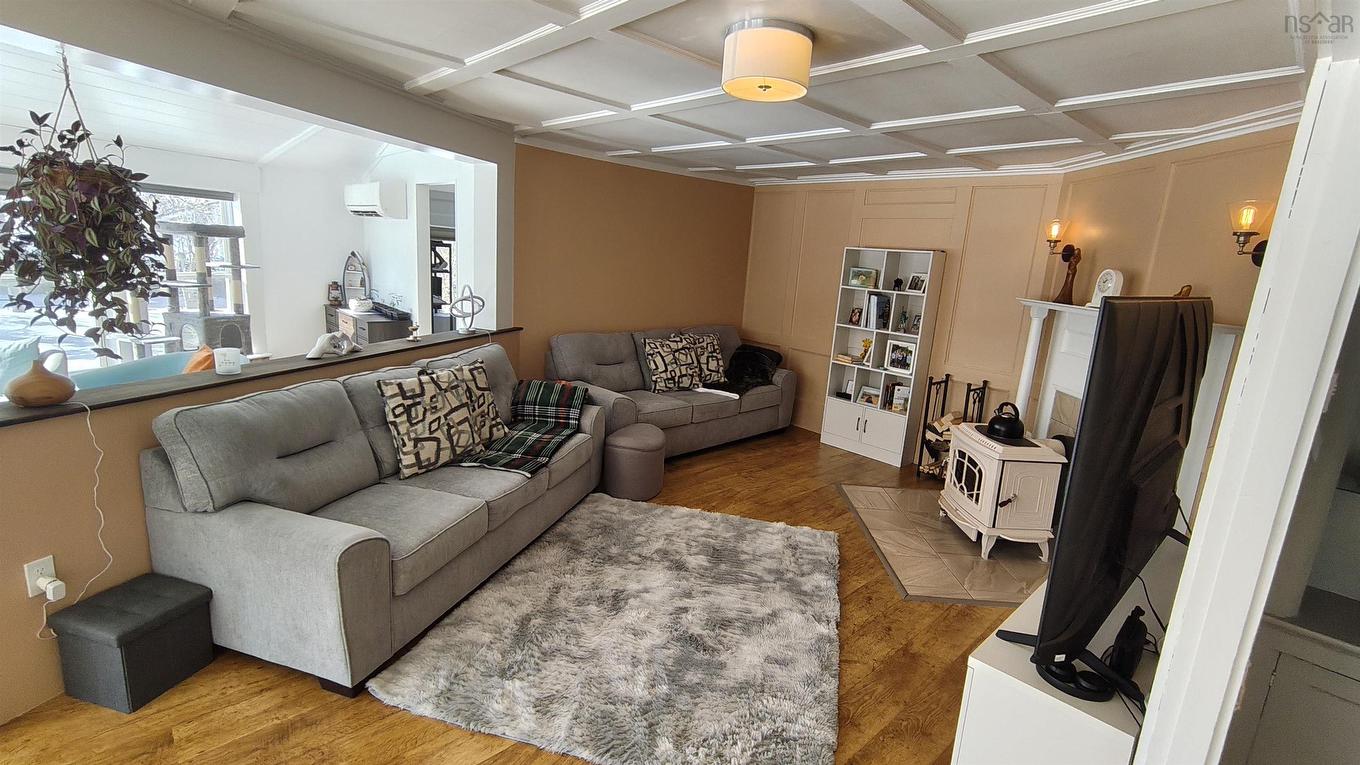 7 Candy Lane, Hebron, NS