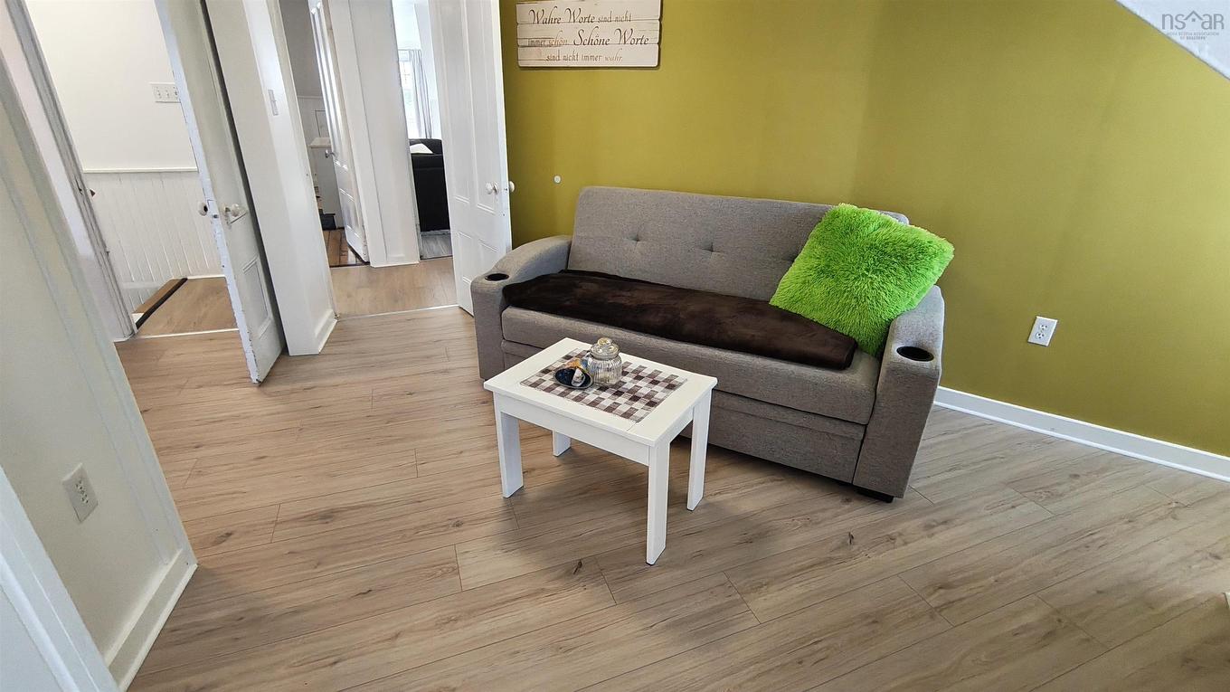 7 Candy Lane, Hebron, NS