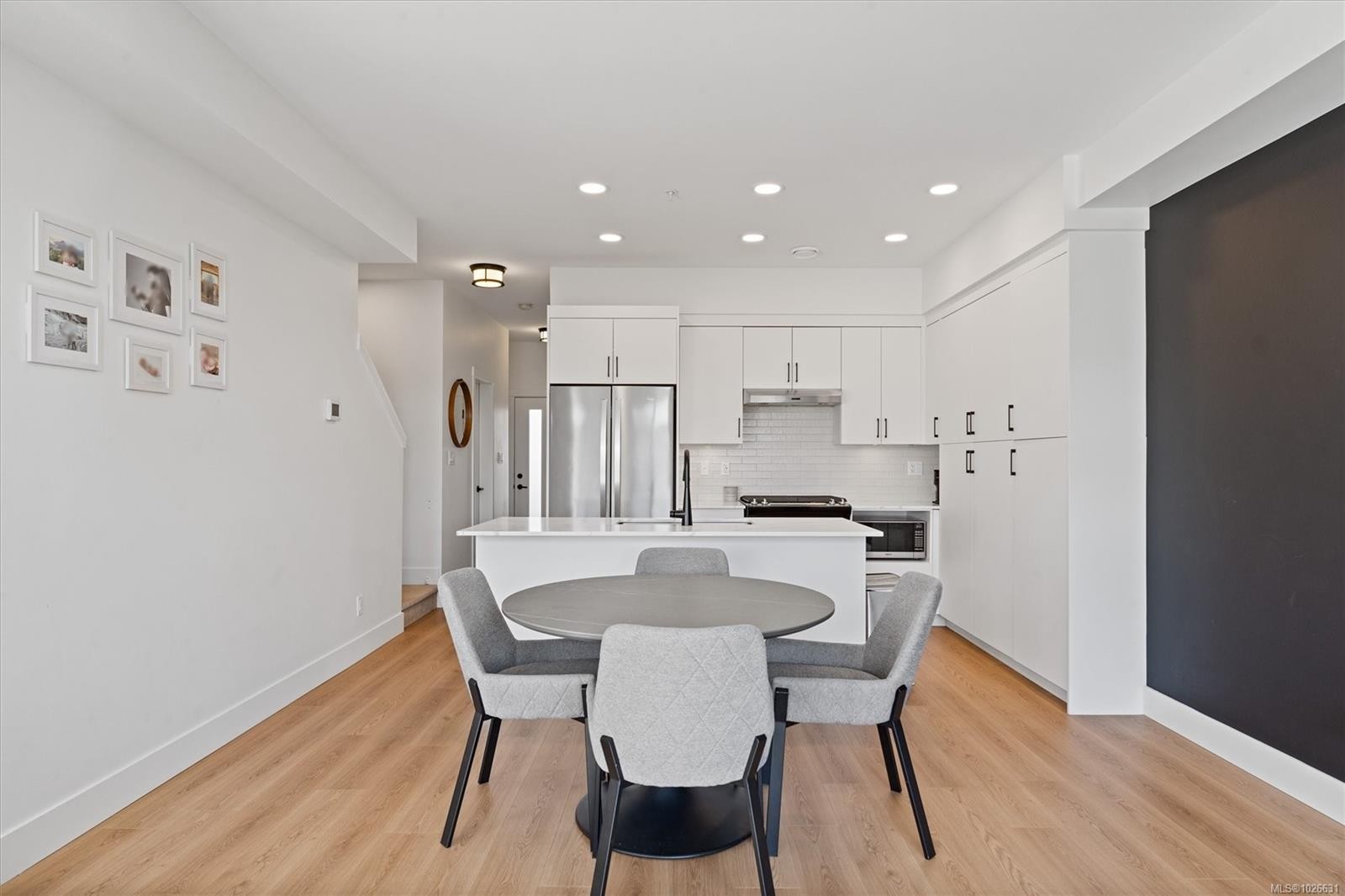 68-255 Caspian Dr, Colwood, BC