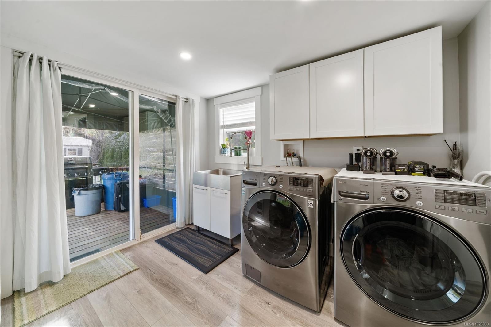 450 Obed Ave, Saanich, BC