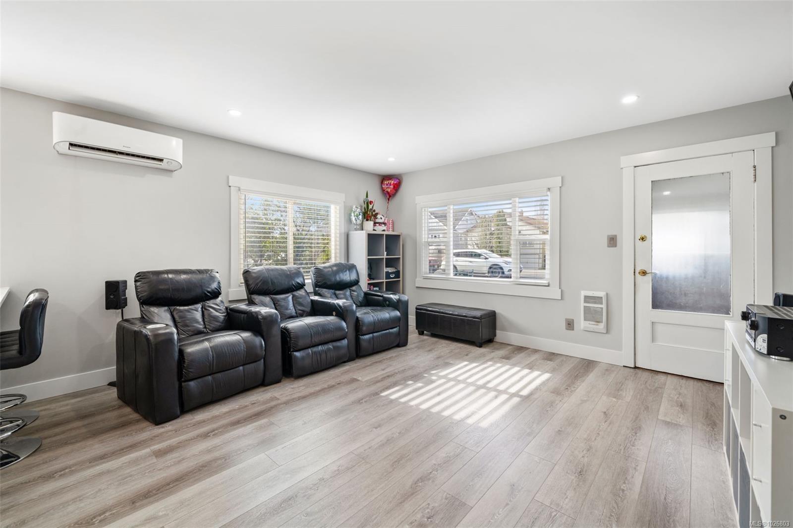 450 Obed Ave, Saanich, BC