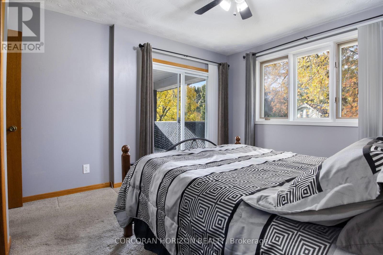 43 Middleton Street, Cambridge, ON - Indoor Photo Showing Bedroom