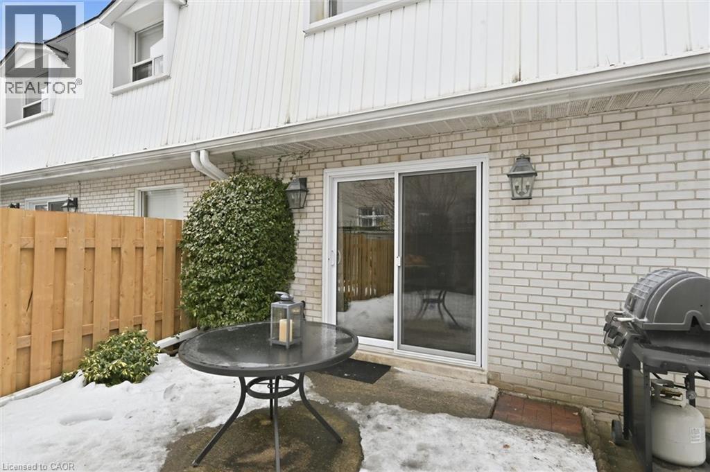 469 Claridge Road Unit# 6, Burlington, ON - Outdoor With Deck Patio Veranda With Exterior