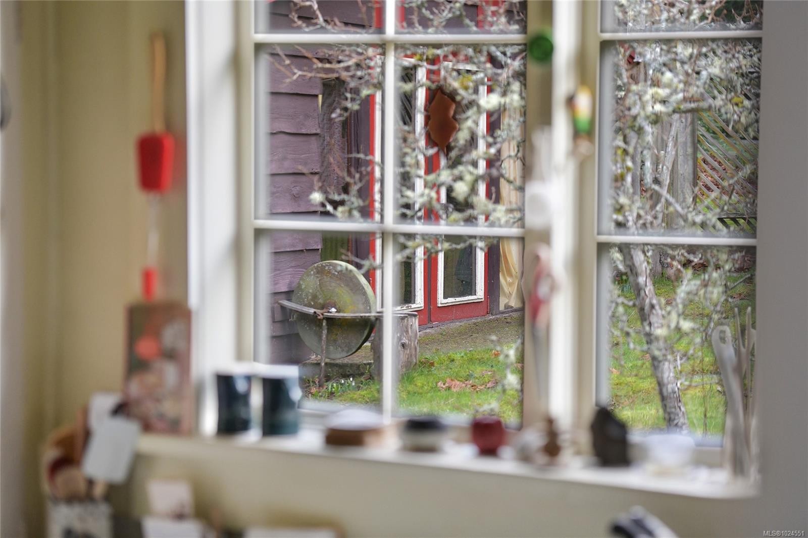 417 Sunset Pl, Mayne Island, BC