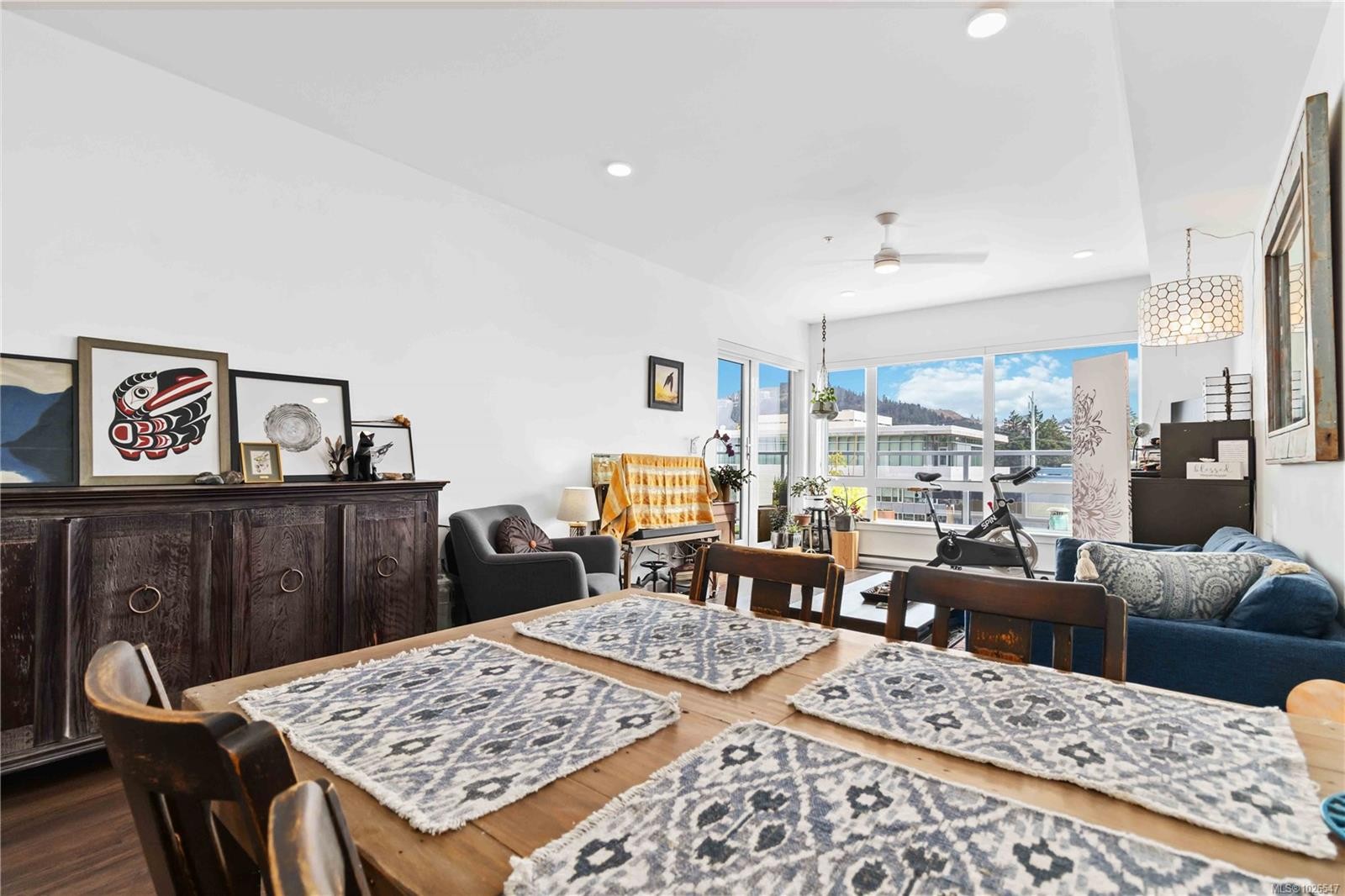 310-1311 Lakepoint Way, Langford, BC