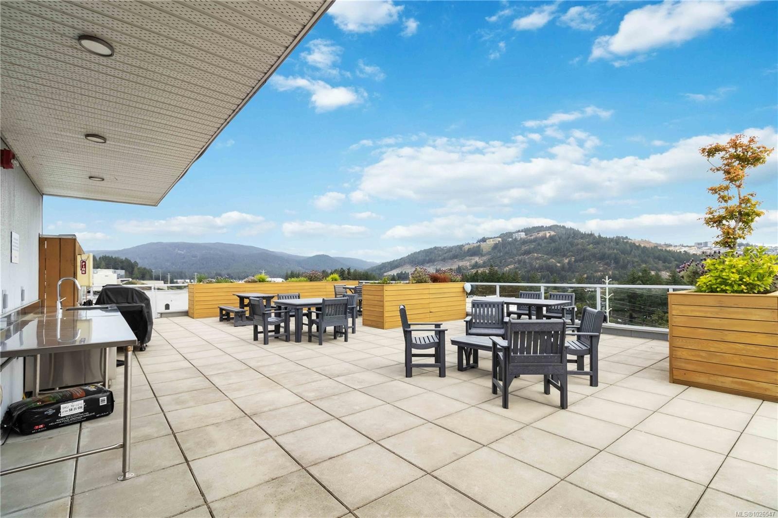 310-1311 Lakepoint Way, Langford, BC