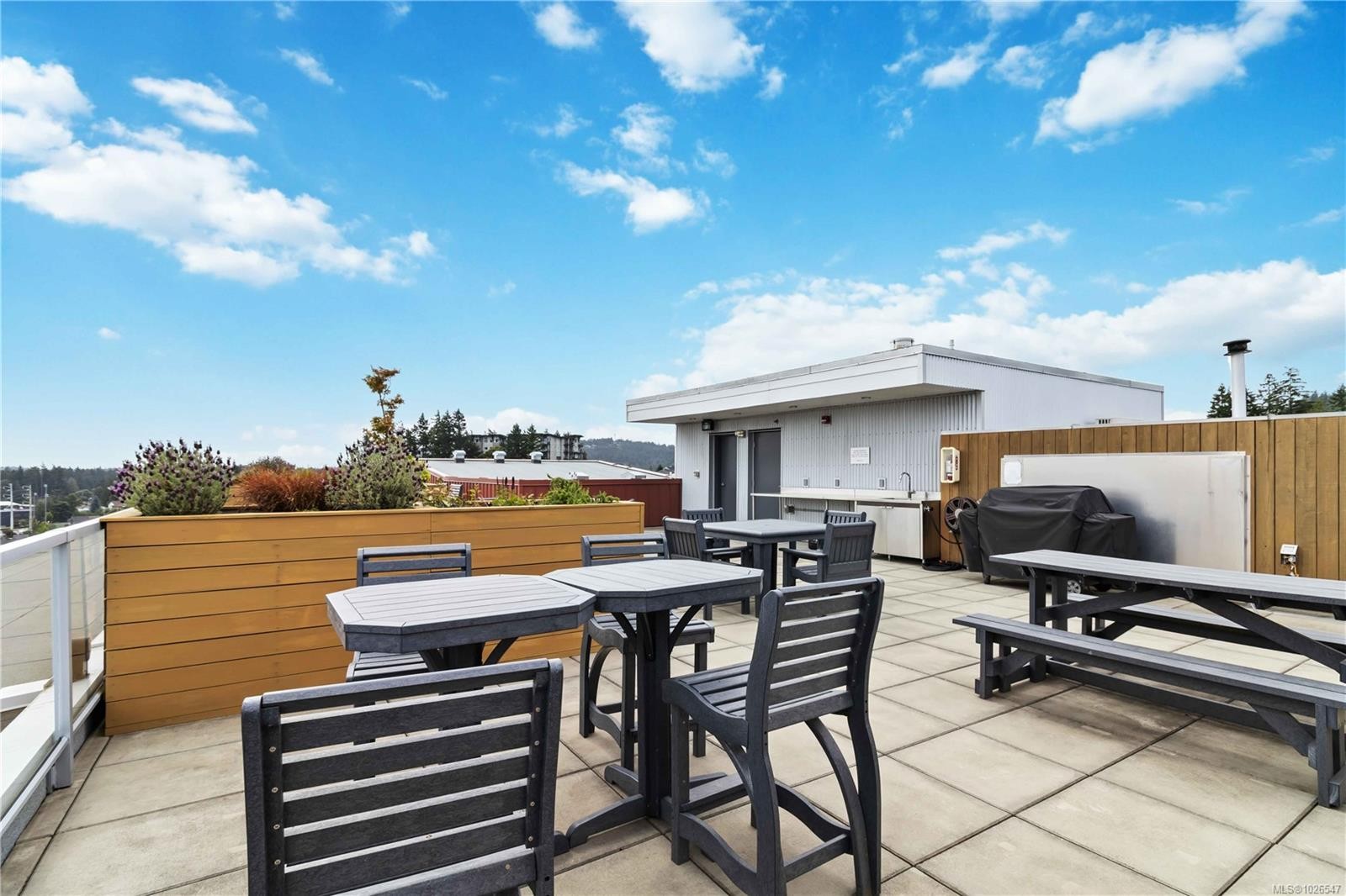 310-1311 Lakepoint Way, Langford, BC