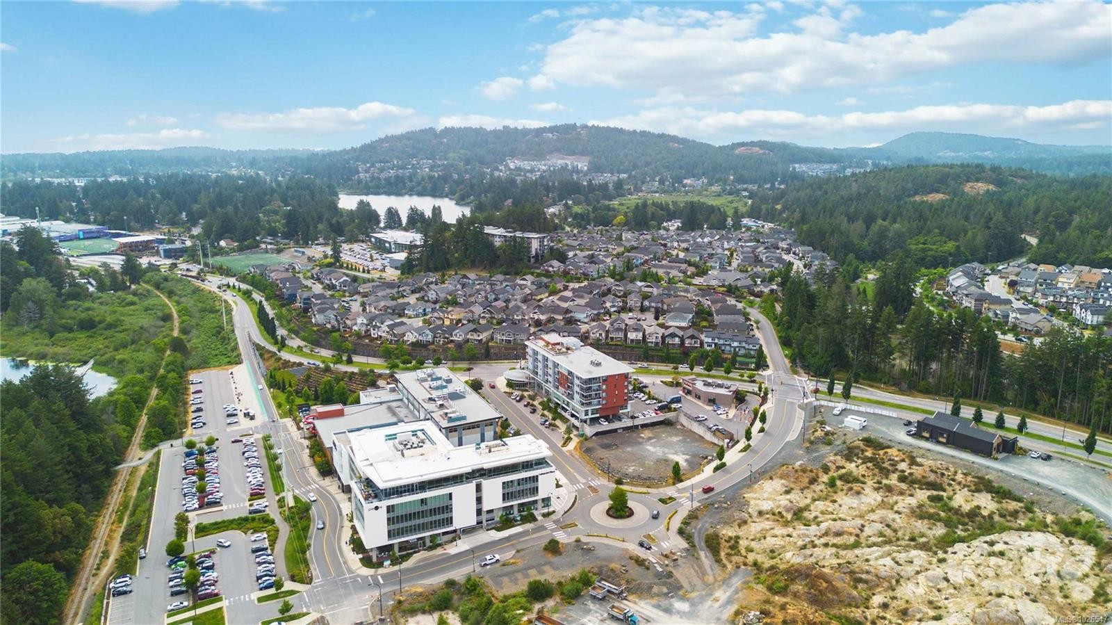 310-1311 Lakepoint Way, Langford, BC