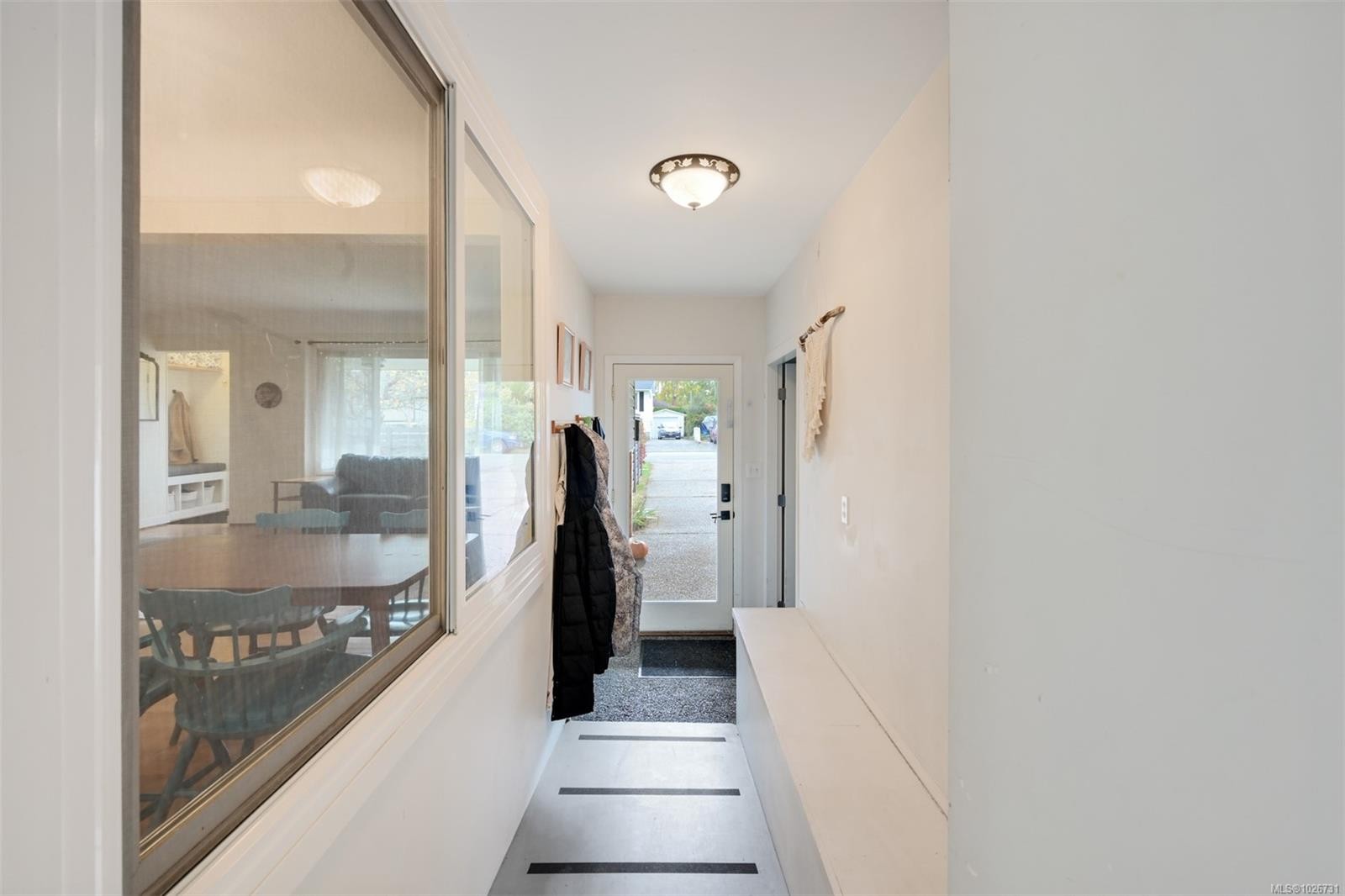 1680 Sheridan Ave, Saanich, BC