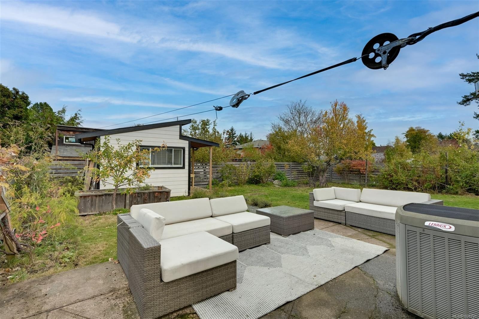 1680 Sheridan Ave, Saanich, BC