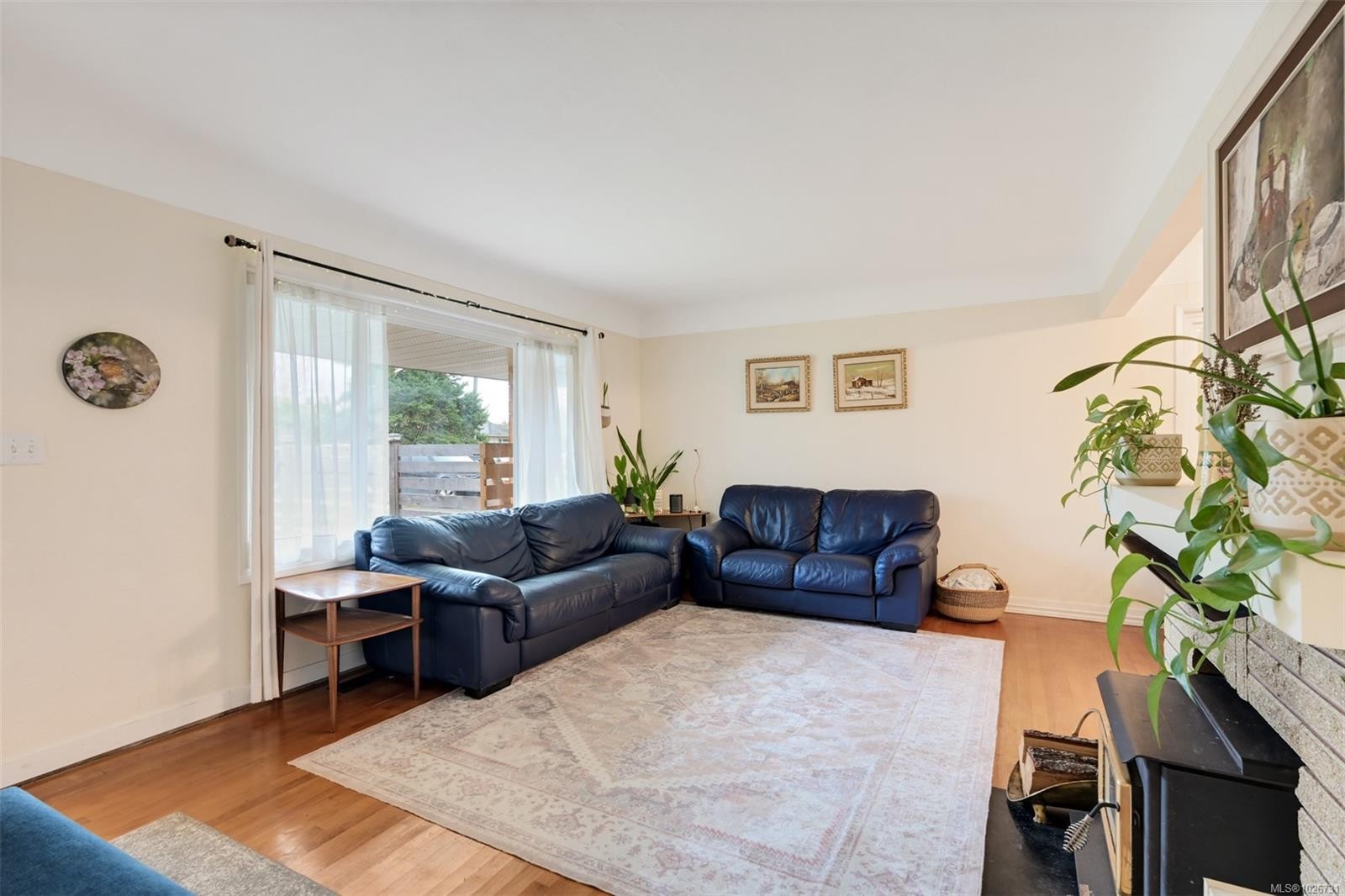 1680 Sheridan Ave, Saanich, BC