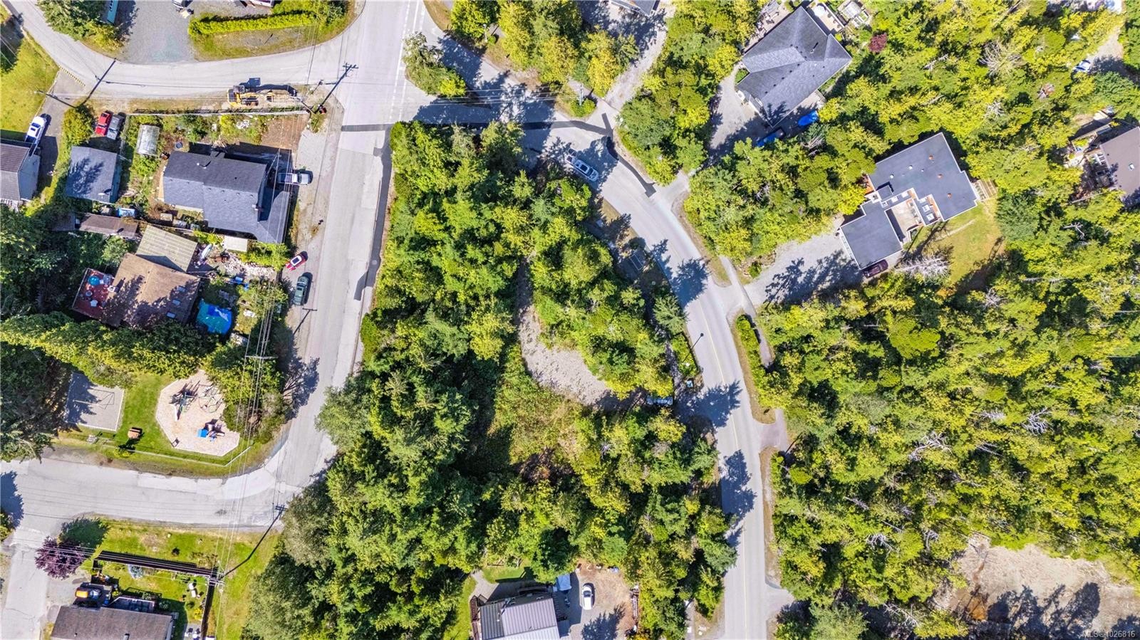 844 Rainforest Dr, Ucluelet, BC