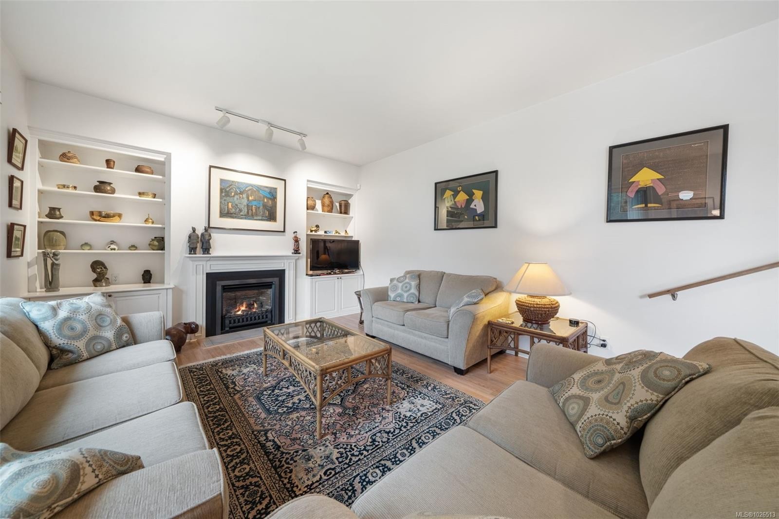 1741 Barrie Rd, Saanich, BC