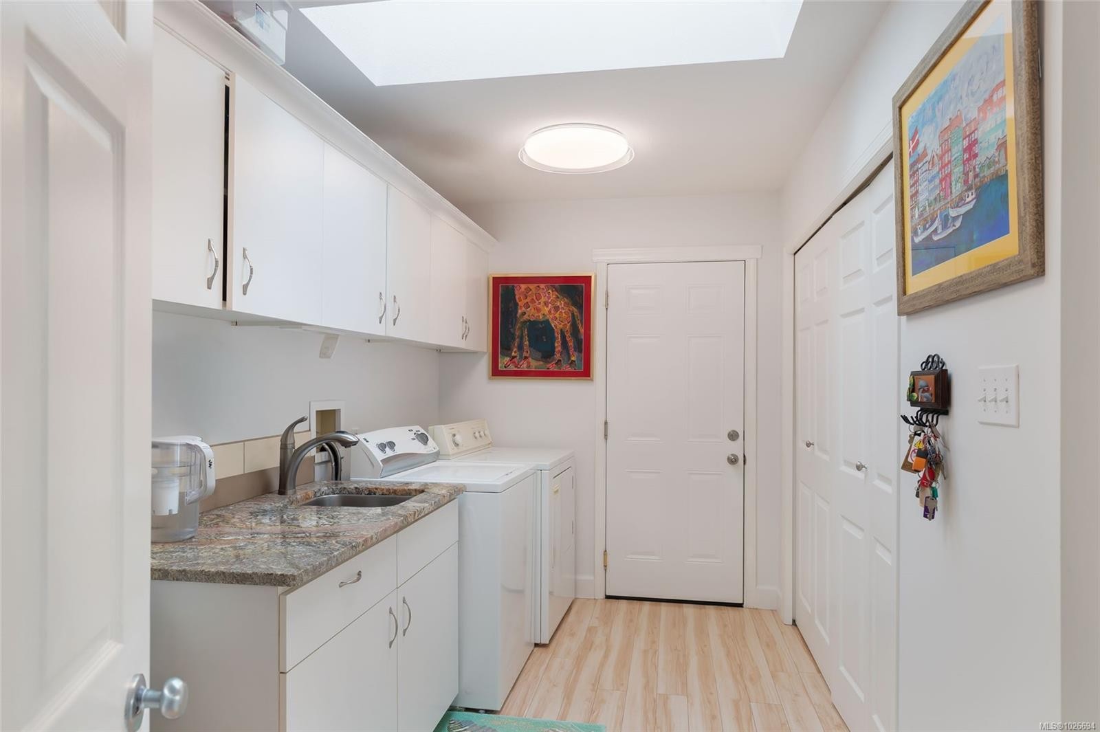 697 Woodburn St, Parksville, BC