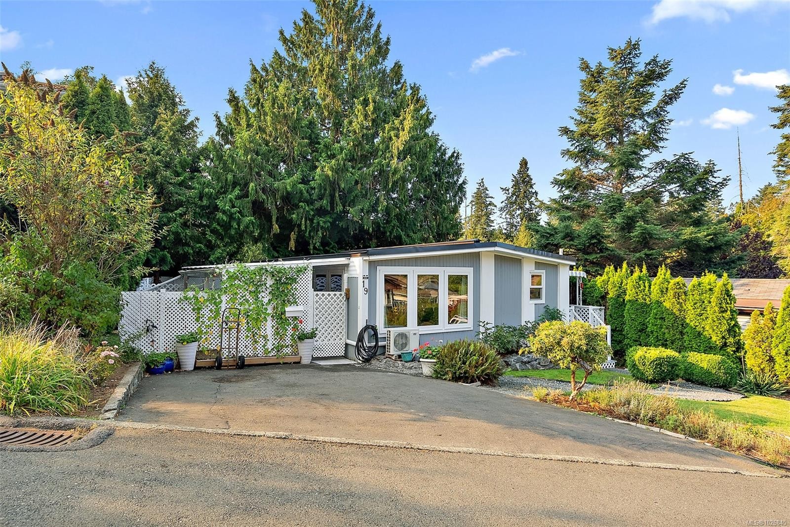 19-2587 Selwyn Rd, Langford, BC