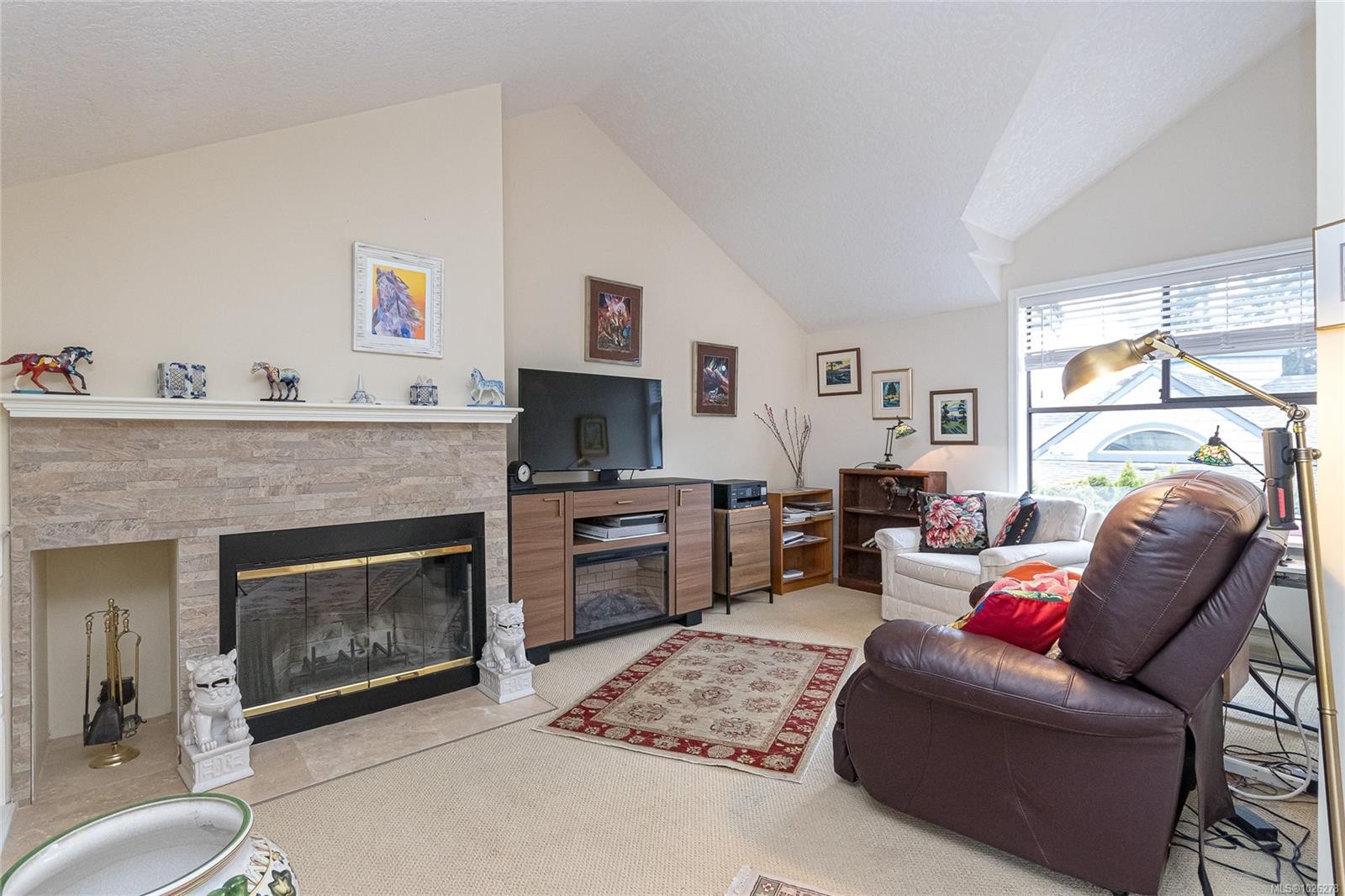 2-10025 Fifth St, Sidney, BC