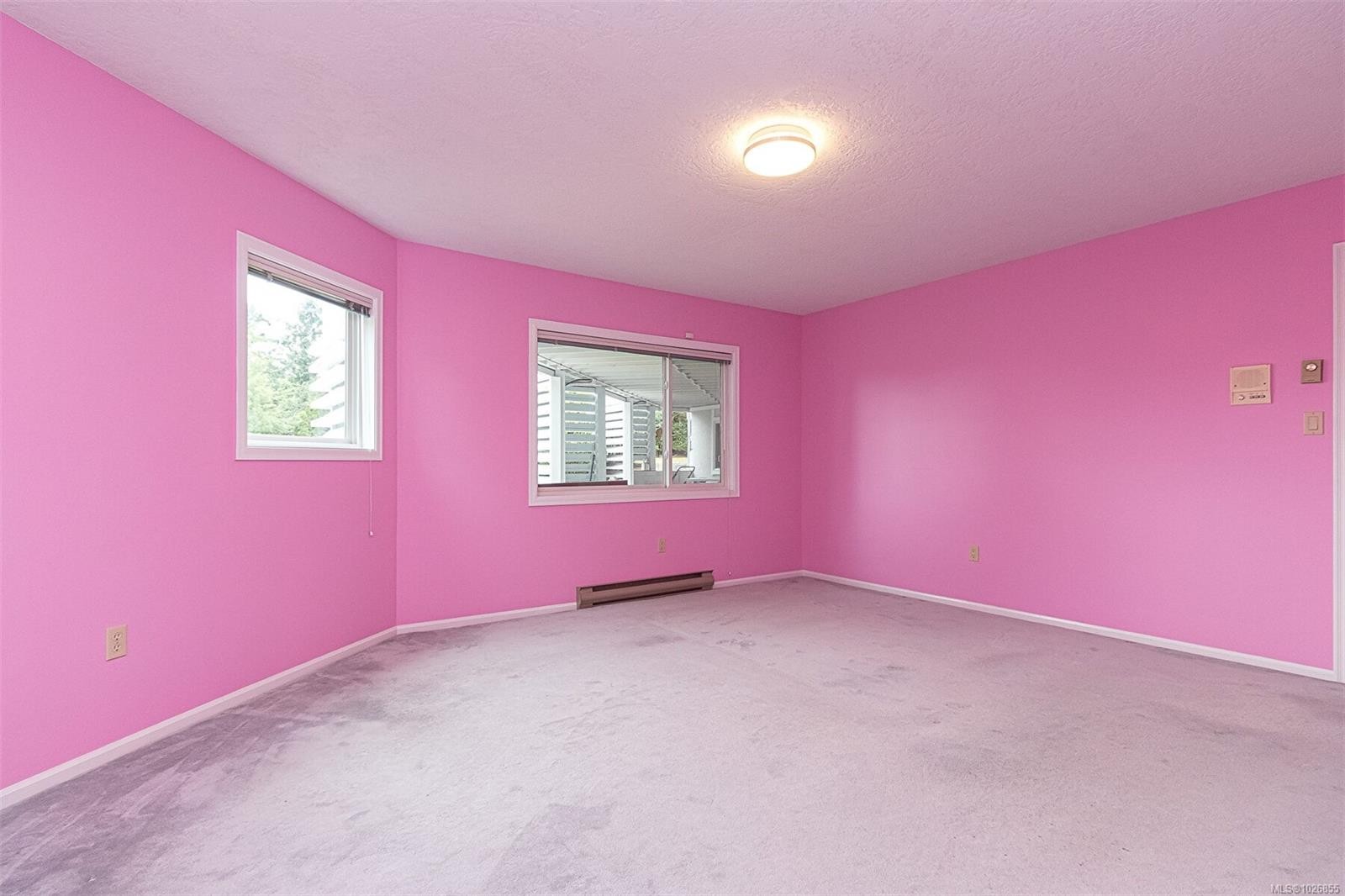 4569 Boulderwood Dr, Saanich, BC