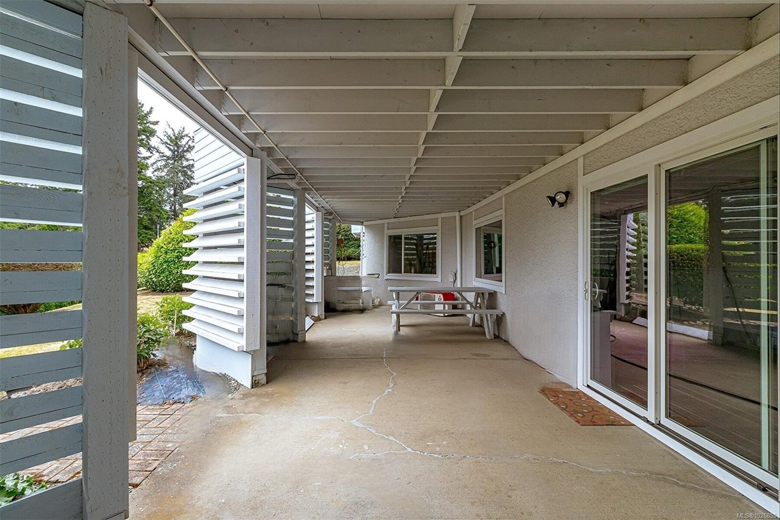 4569 Boulderwood Dr, Saanich, BC