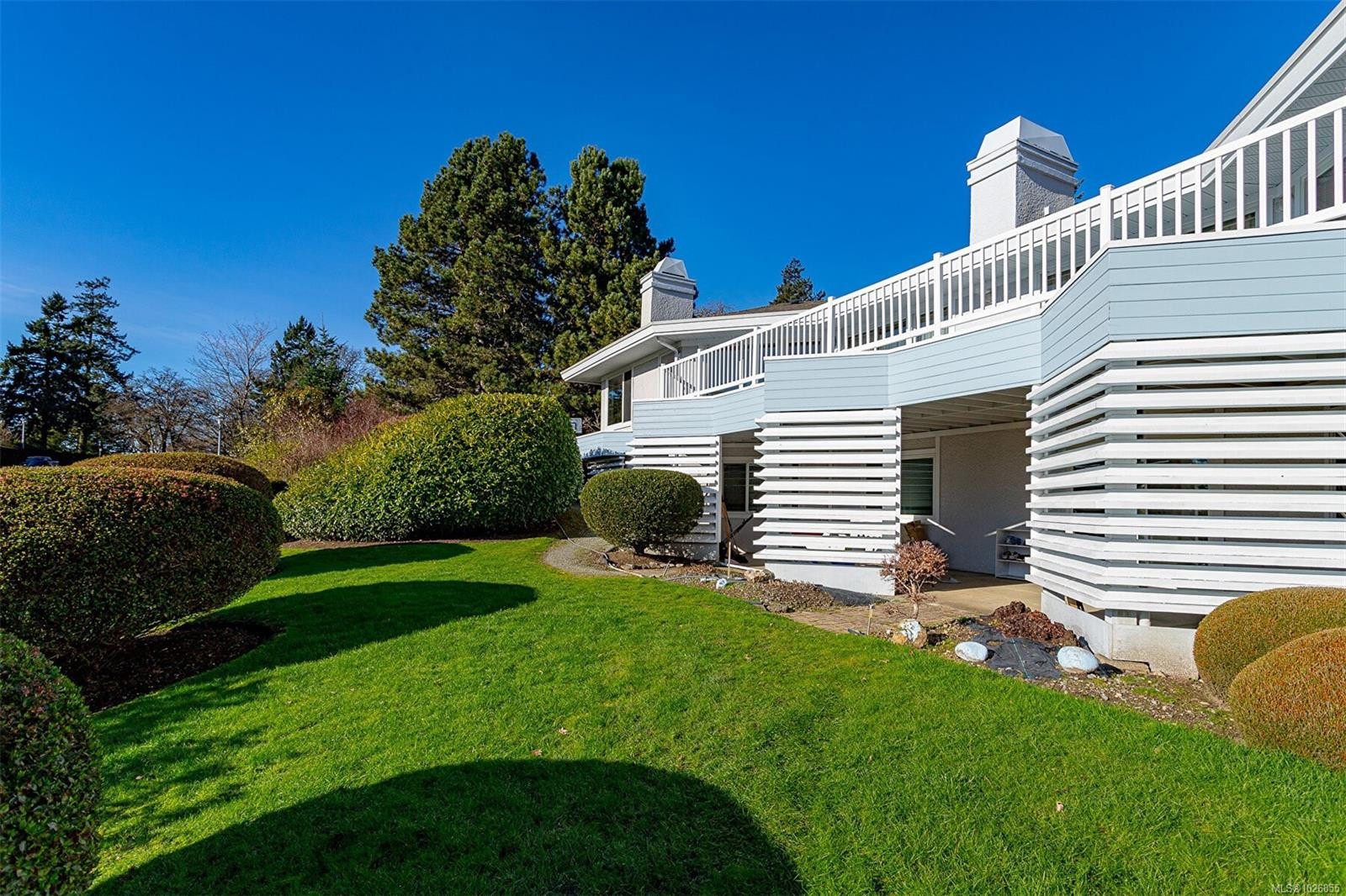 4569 Boulderwood Dr, Saanich, BC