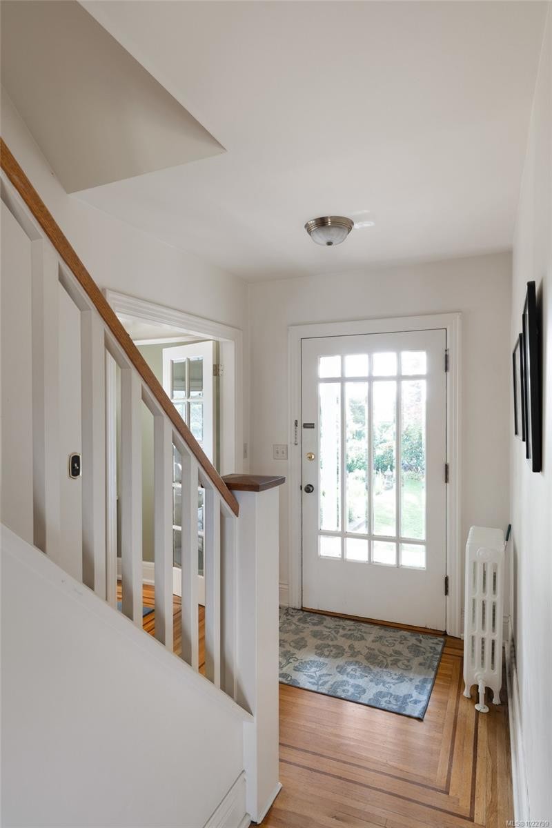 2162 Brighton Ave, Oak Bay, BC