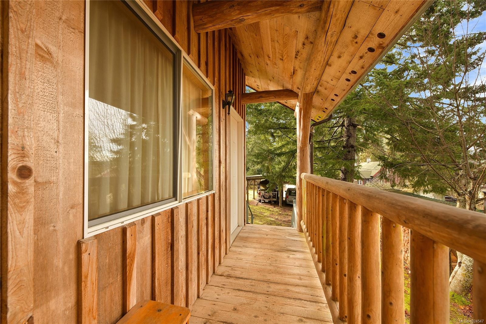 421 Sunset Pl, Mayne Island, BC